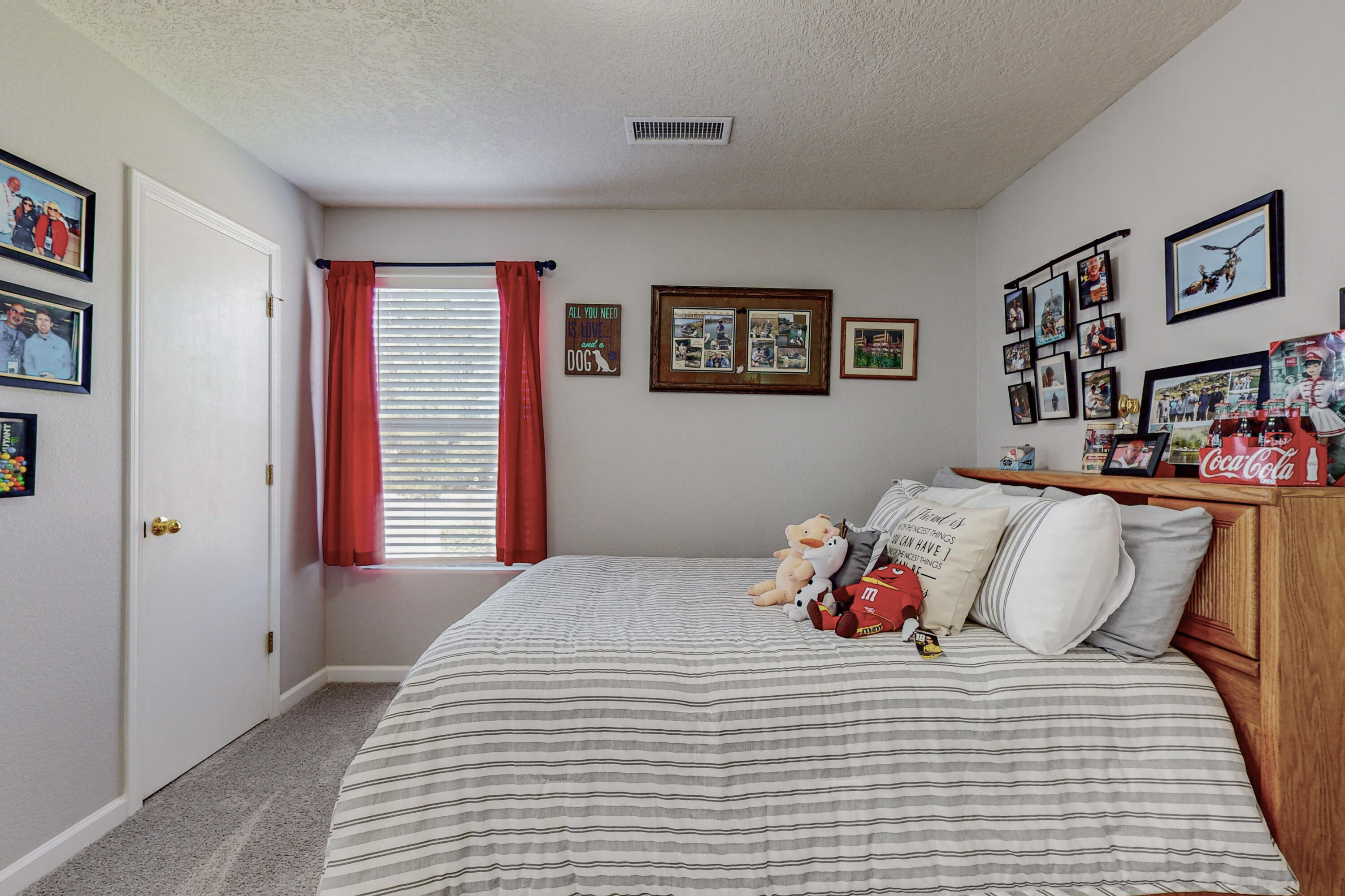 4653 Pomona Hills Court NE