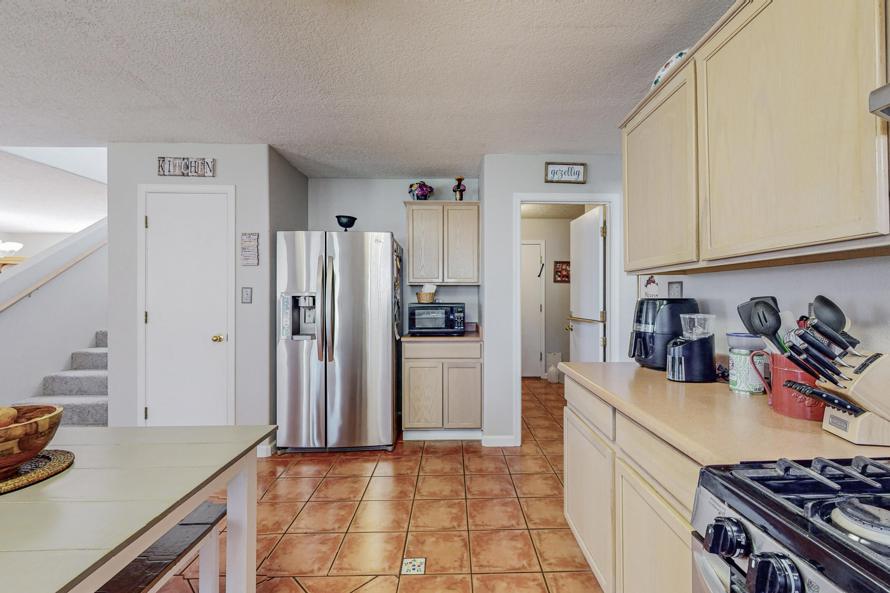 4653 Pomona Hills Court NE