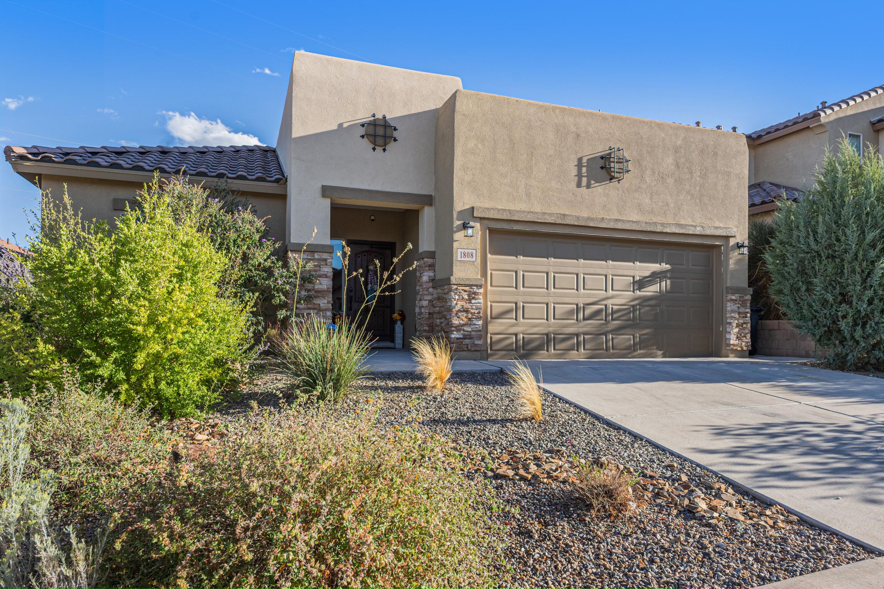 1808 Summer Breeze Drive NW