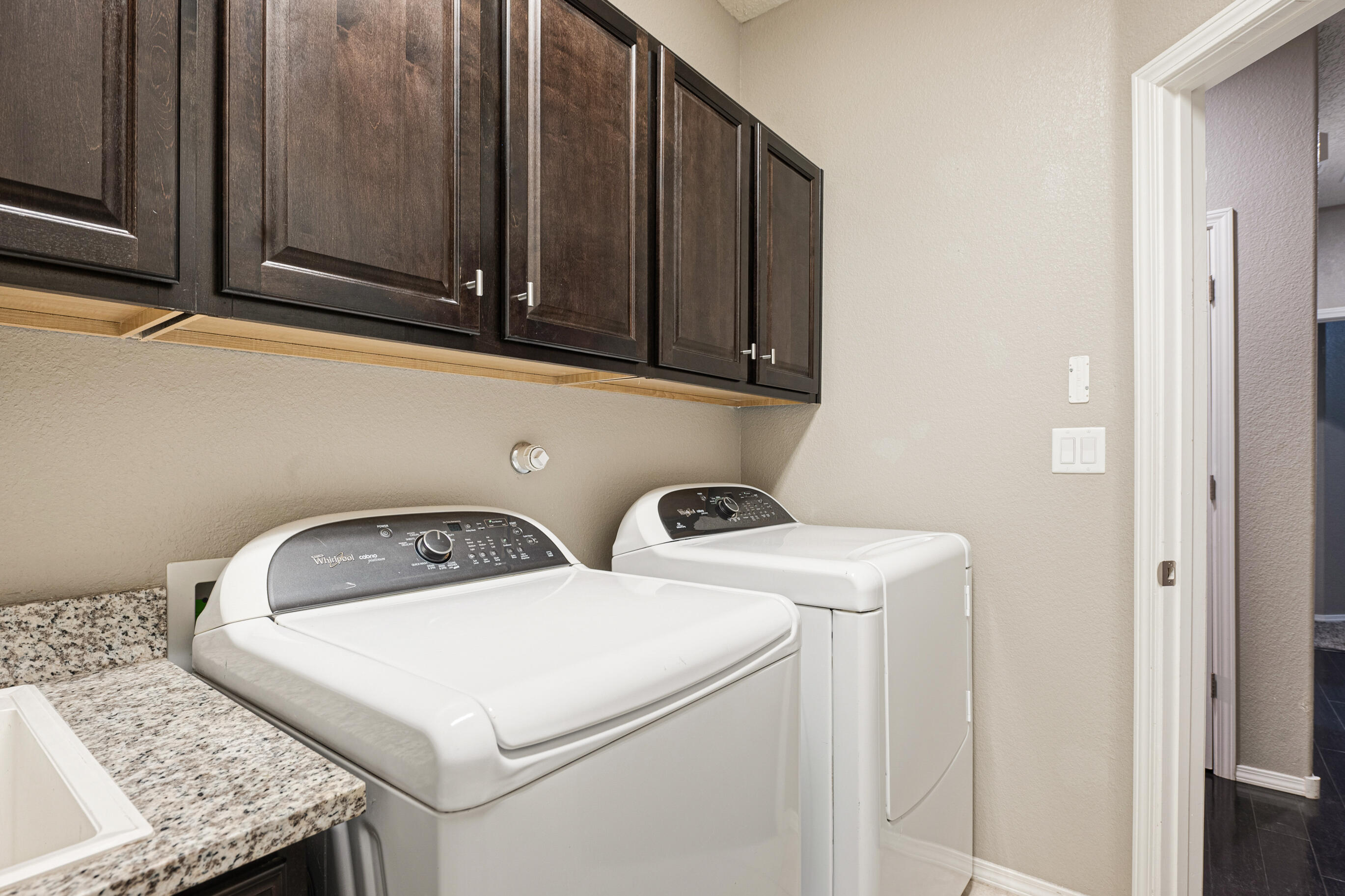 1808 Summer Breeze Drive NW