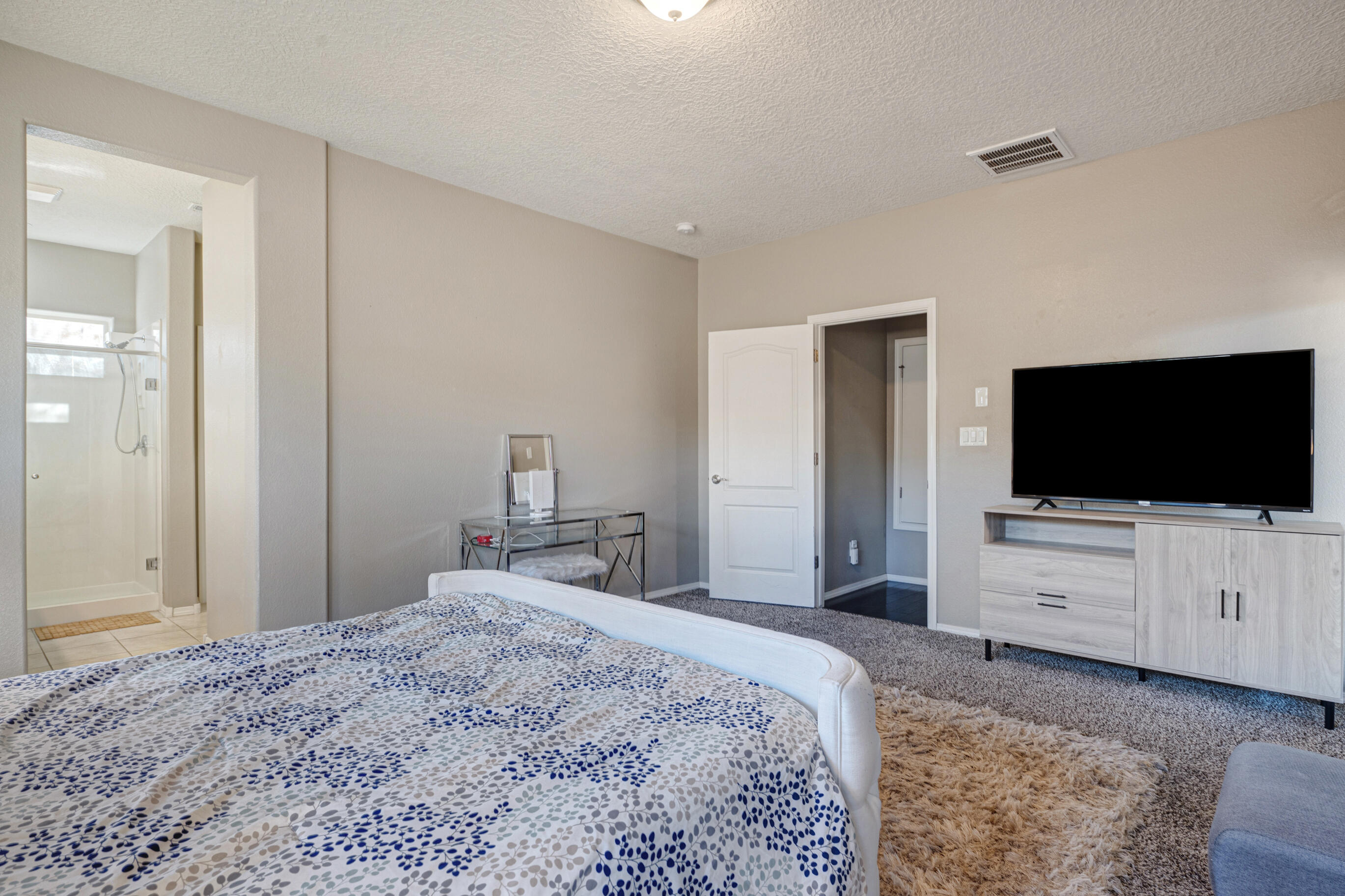 1808 Summer Breeze Drive NW