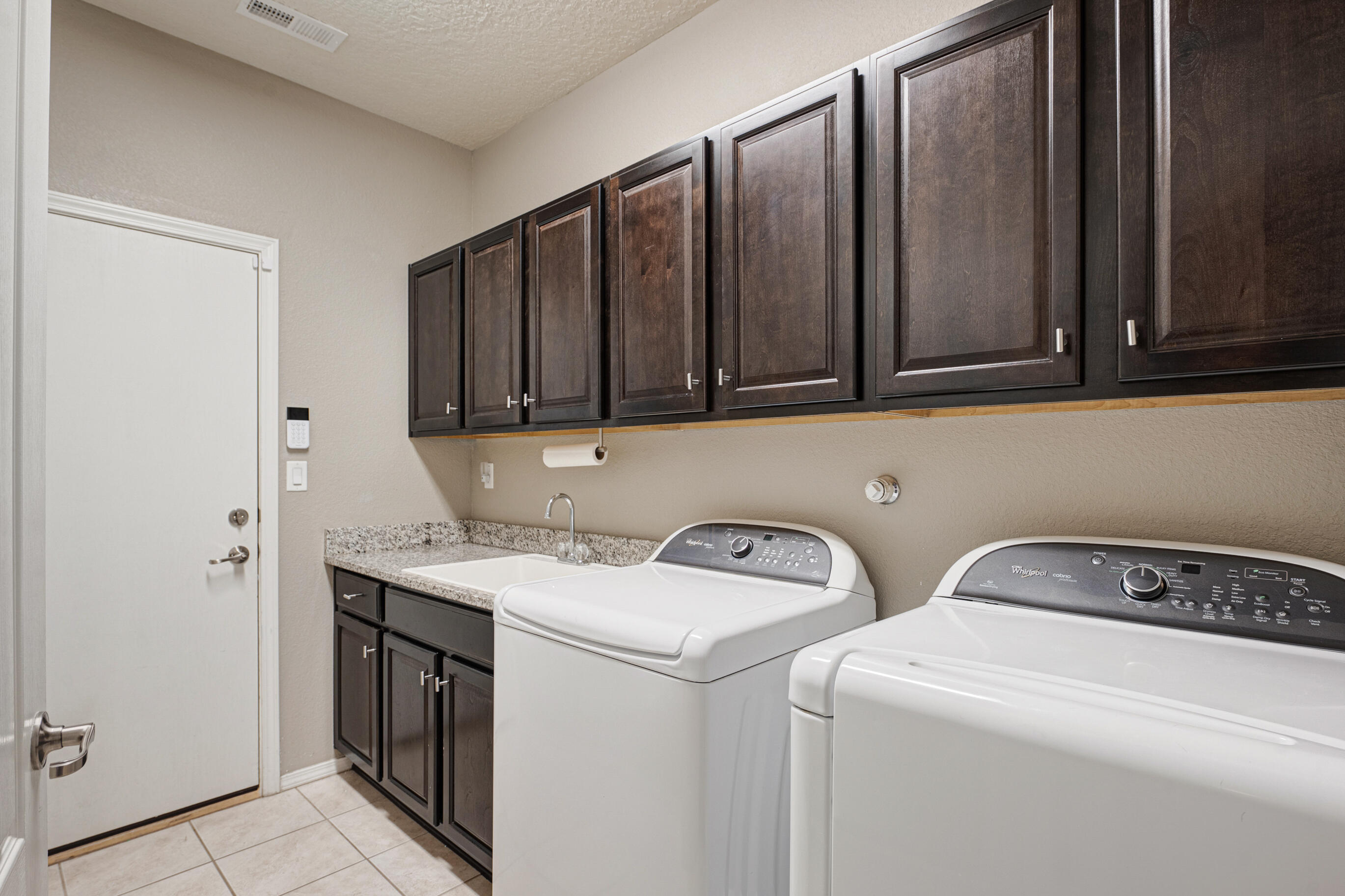 1808 Summer Breeze Drive NW