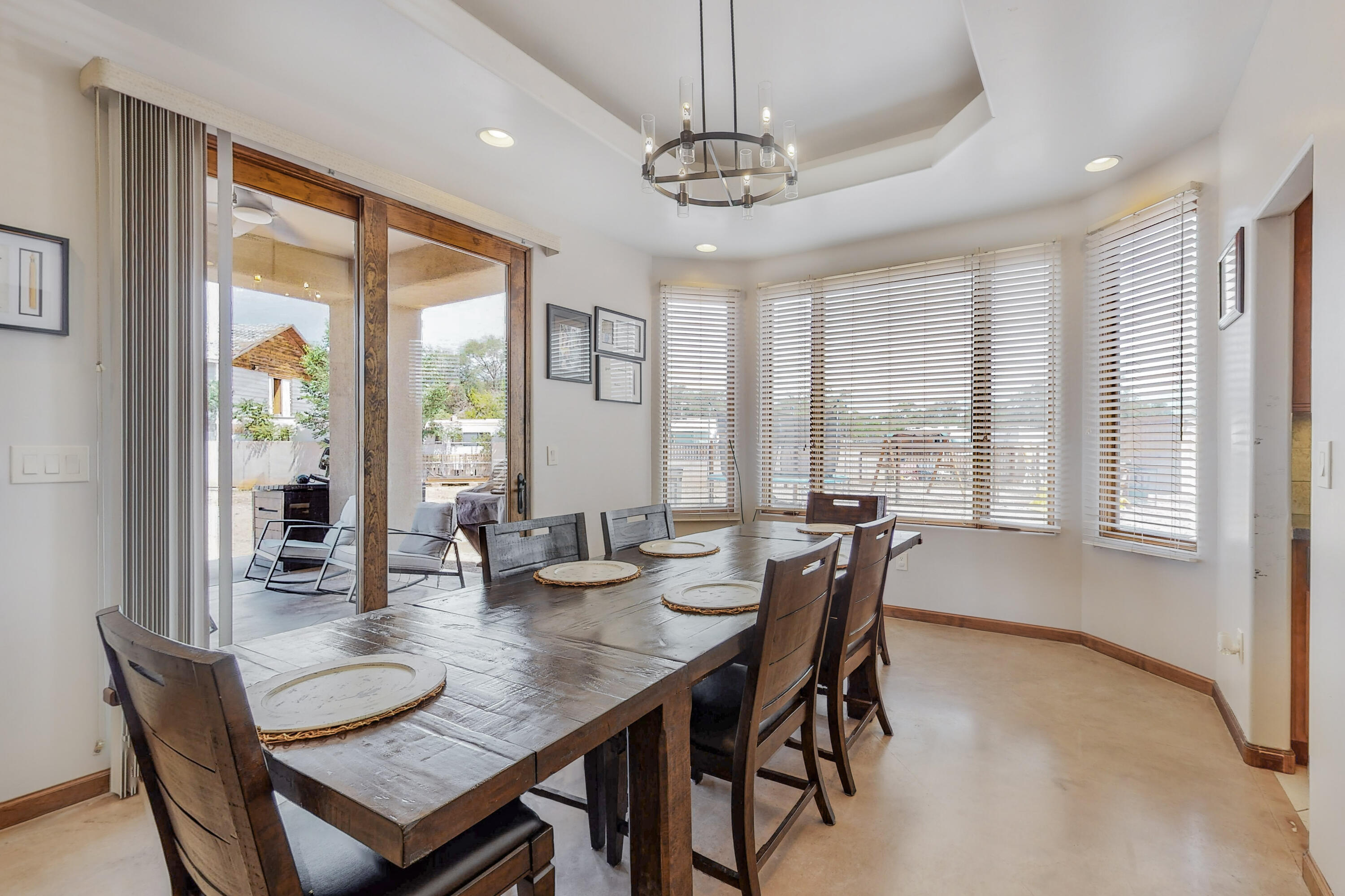 2222 Henry Road SW