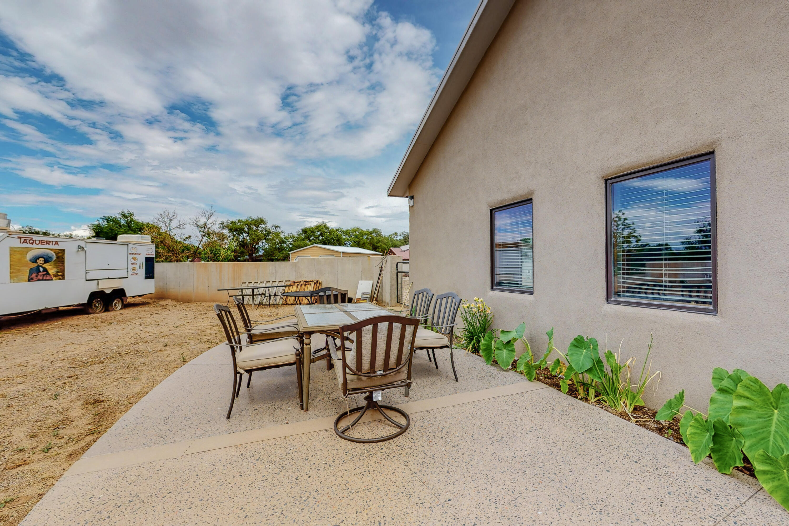 2222 Henry Road SW