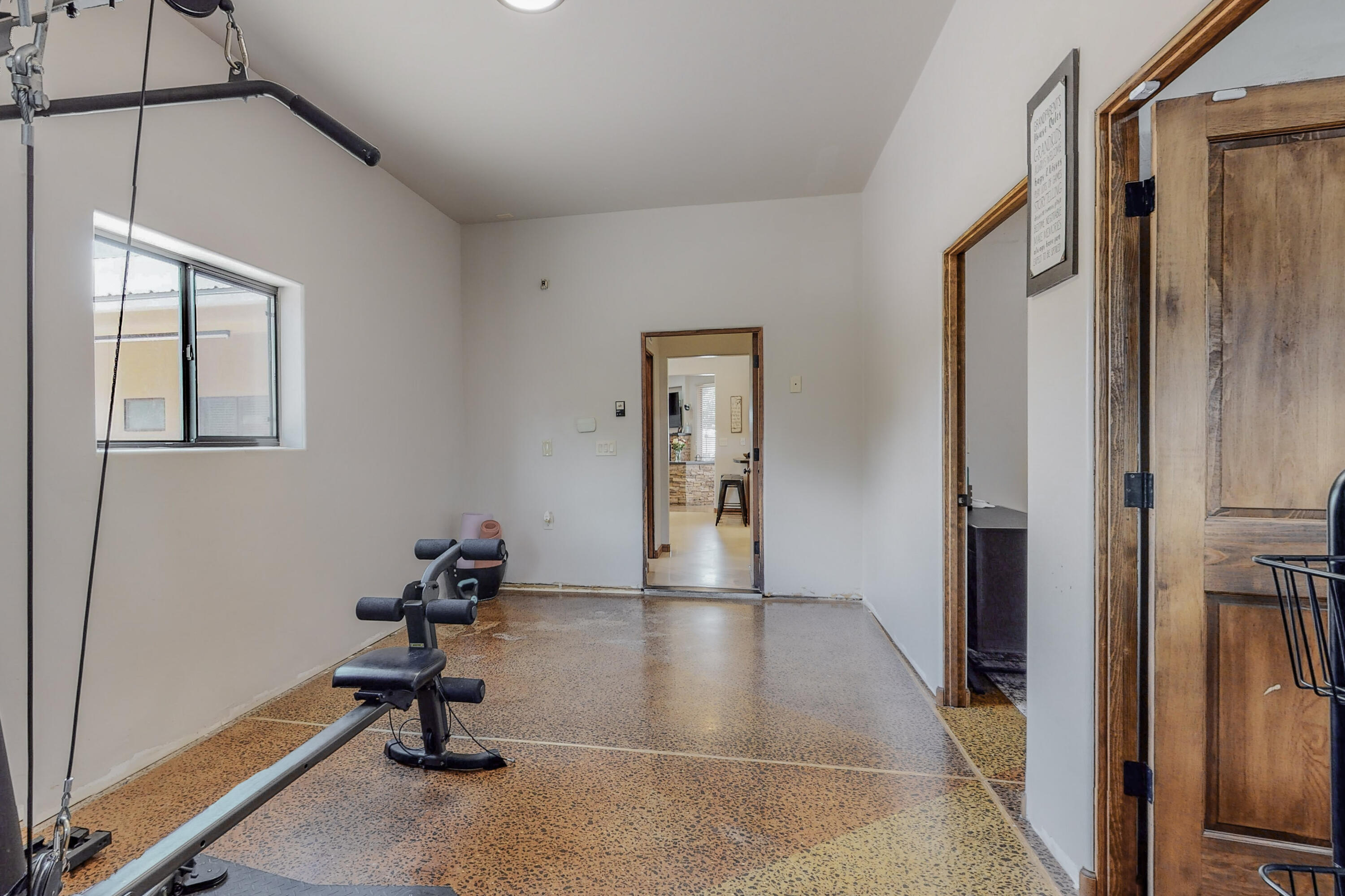 2222 Henry Road SW