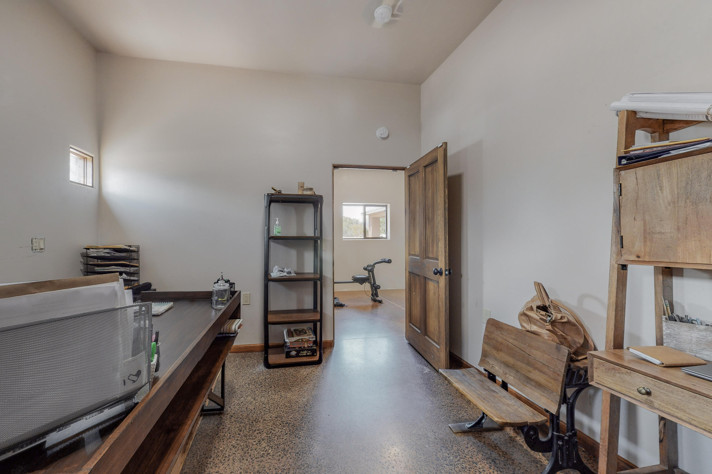 2222 Henry Road SW