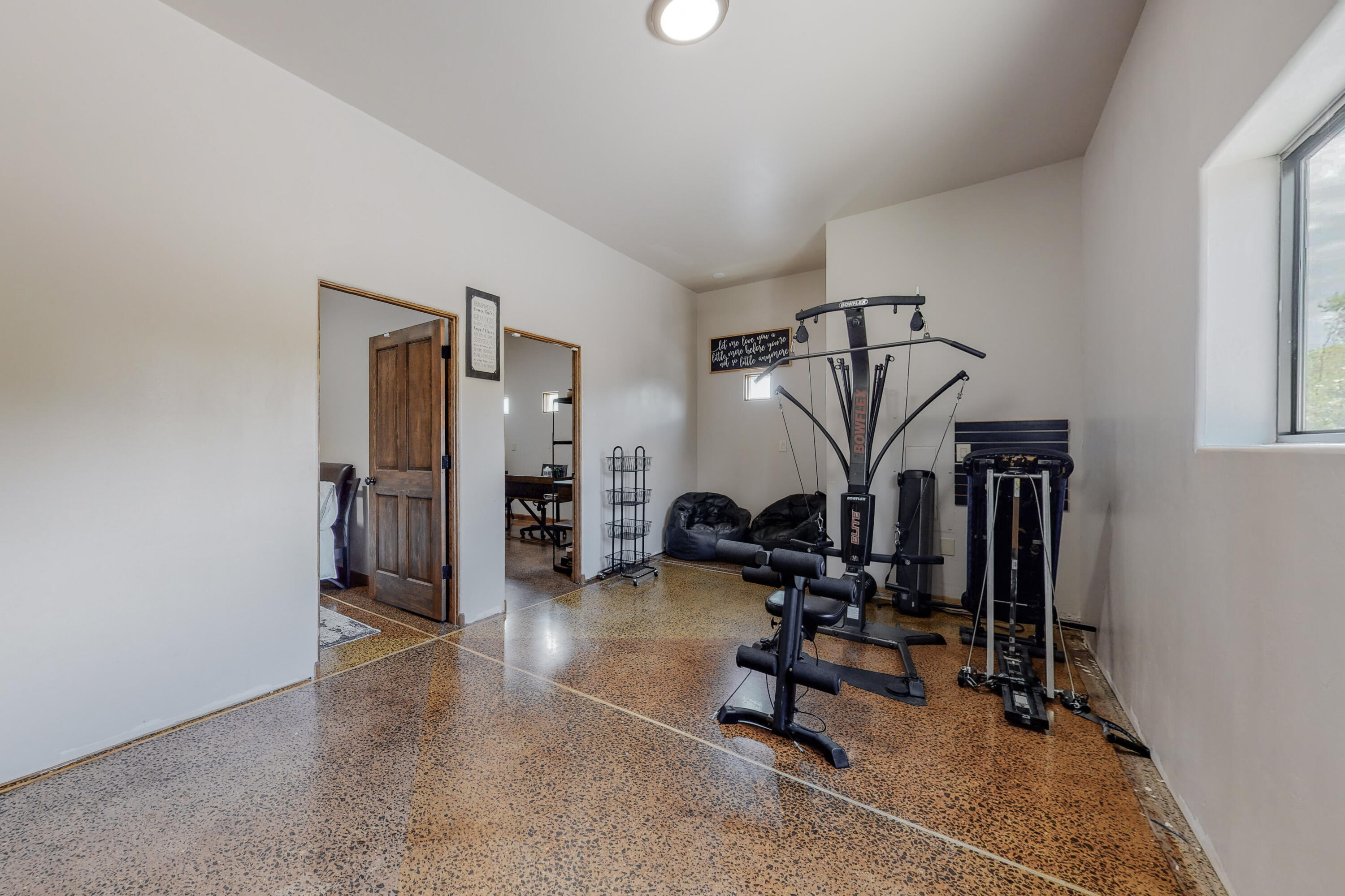 2222 Henry Road SW