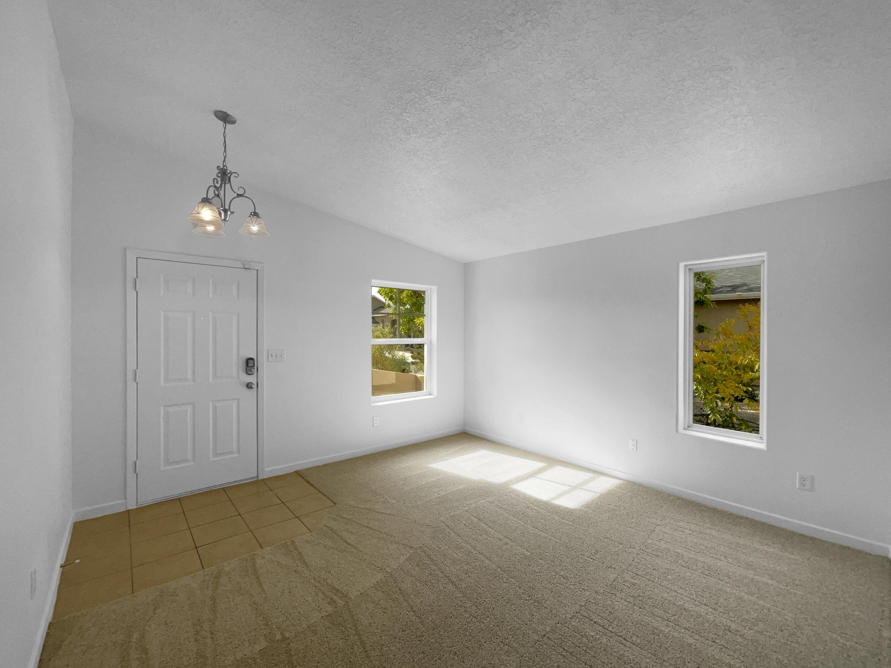 2101 S Ensenada Circle SE