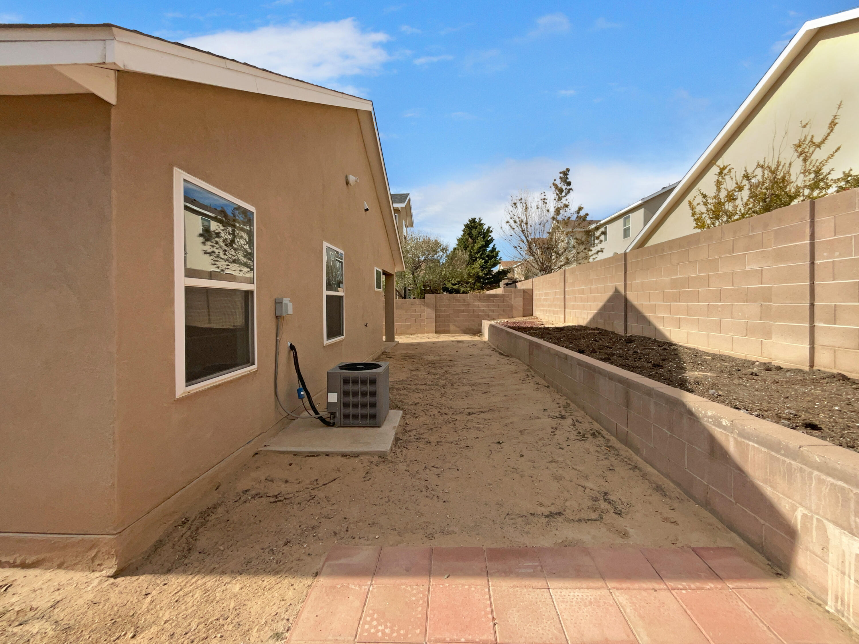 2101 S Ensenada Circle SE