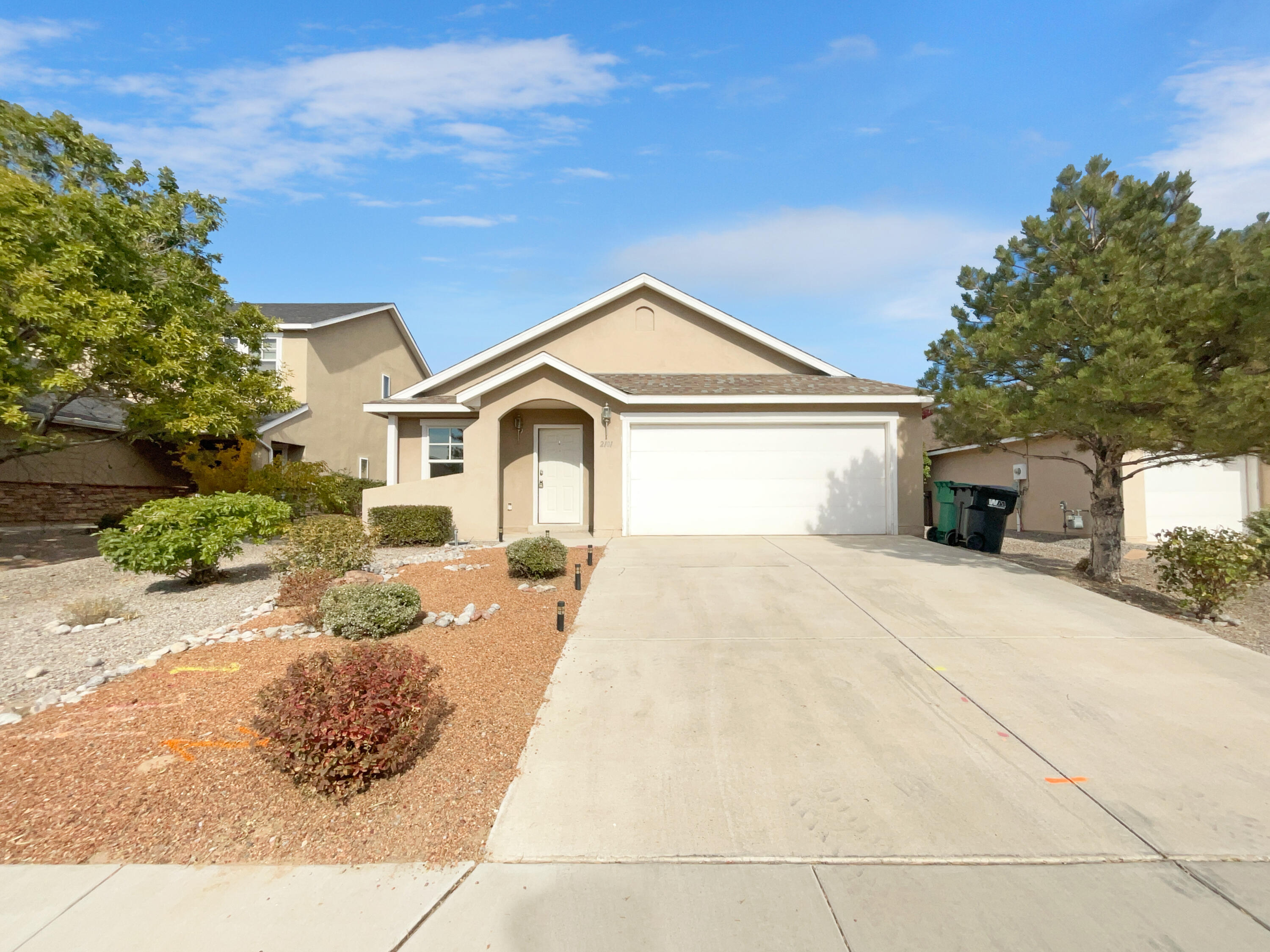 2101 S Ensenada Circle SE