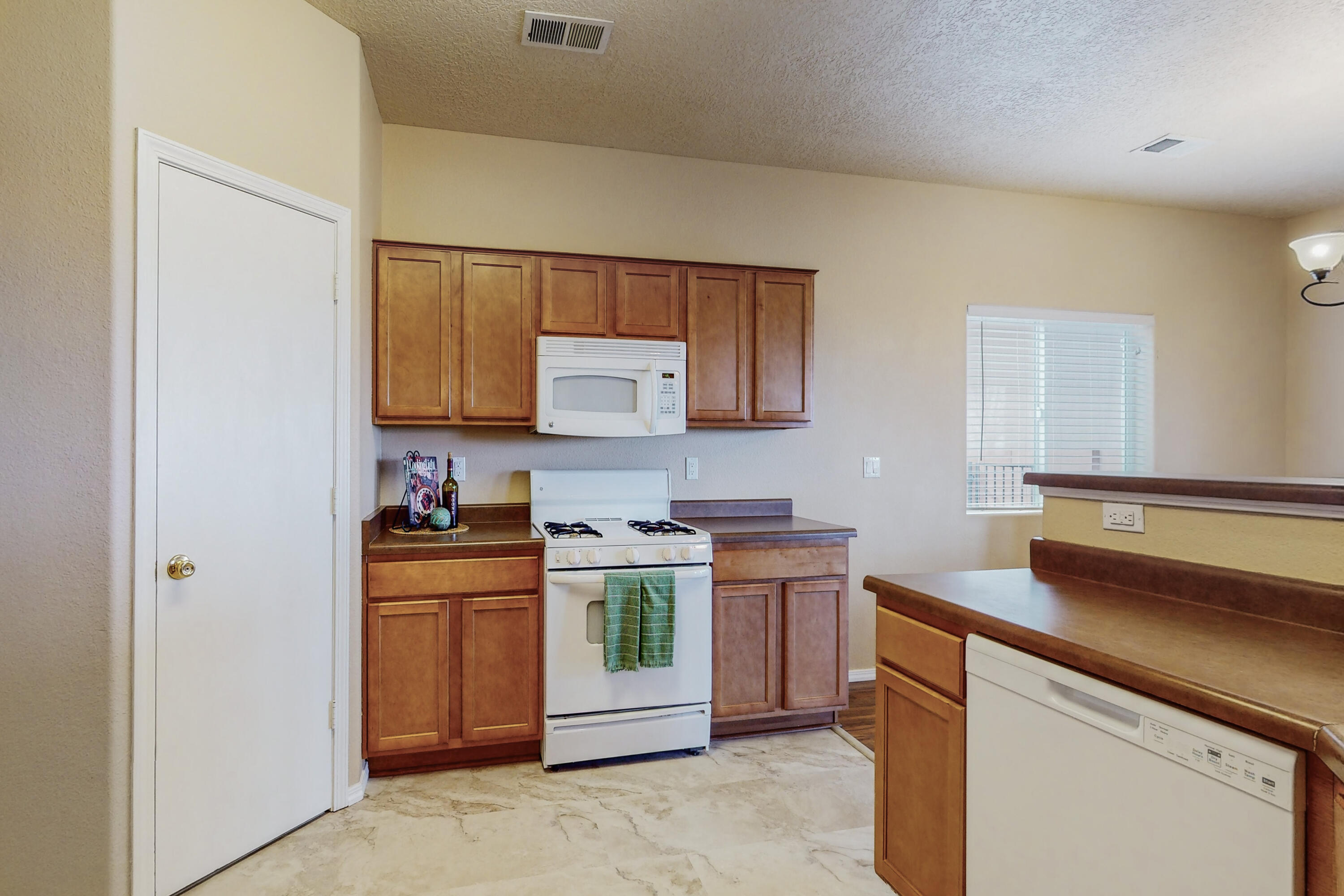 2957 Wilder Loop NE