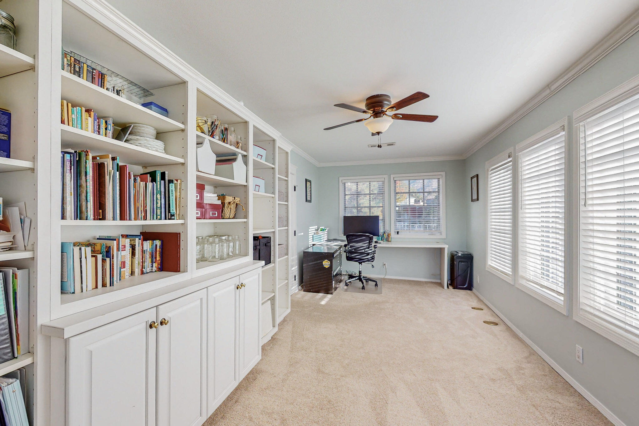 12405 Walkerway Street NE