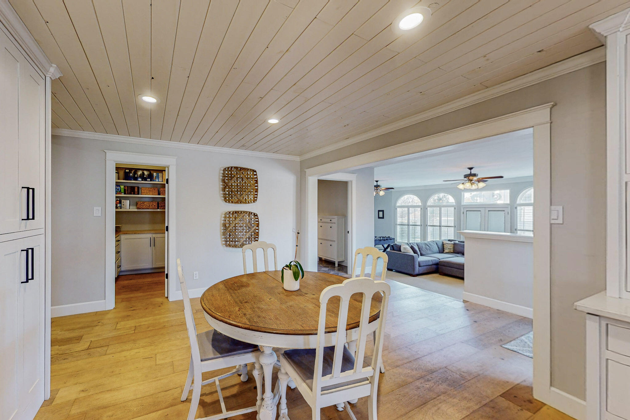 12405 Walkerway Street NE