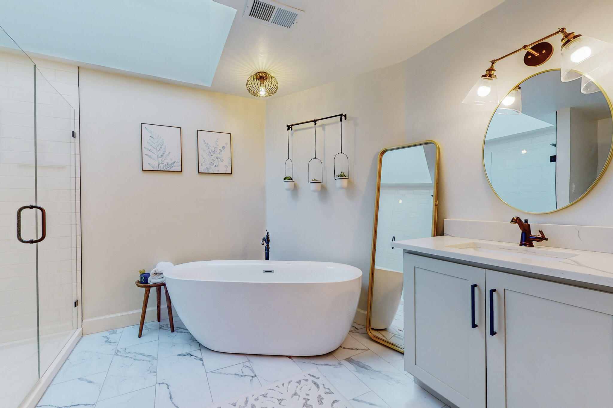 12405 Walkerway Street NE