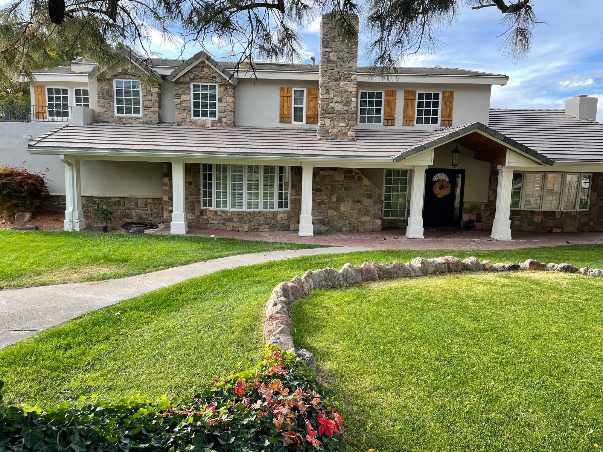 12405 Walkerway Street NE