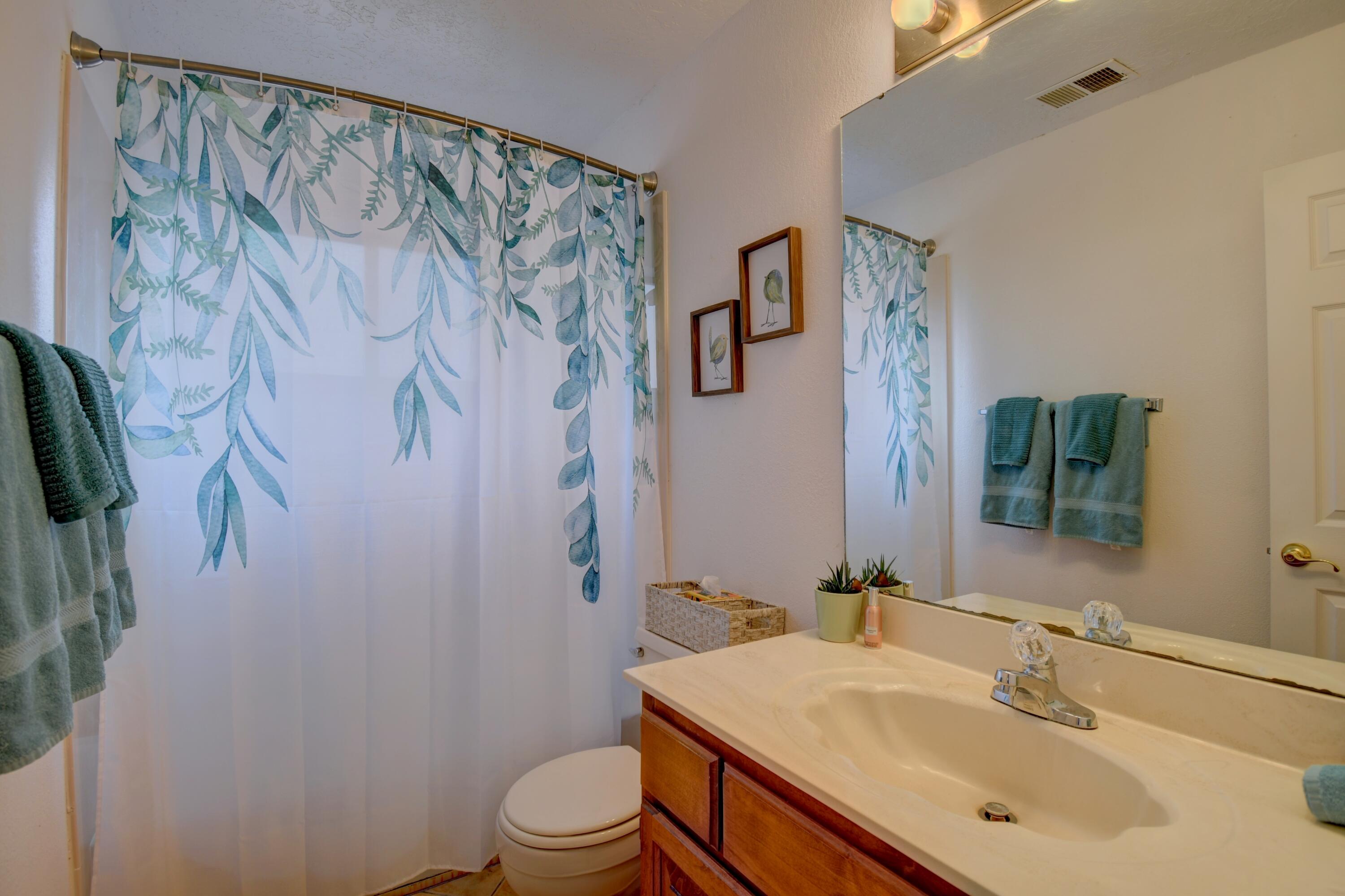 12341 Los Arboles Avenue NE