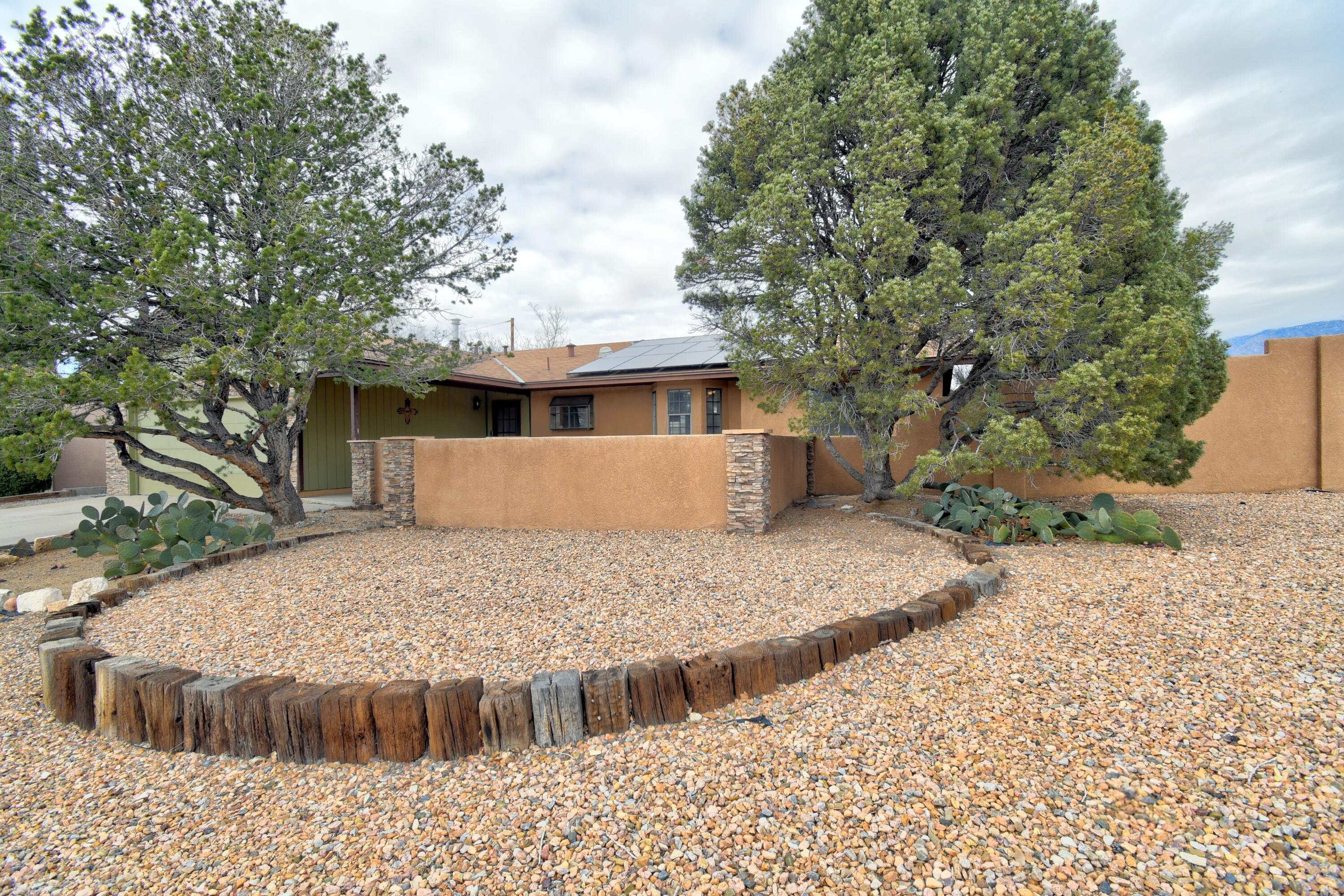 12341 Los Arboles Avenue NE