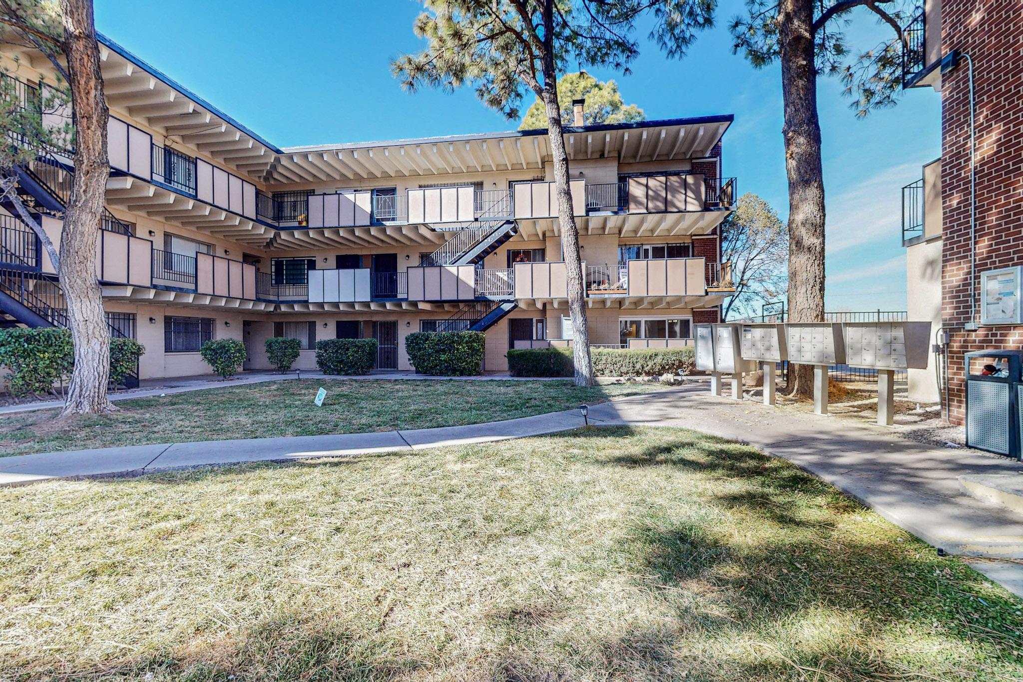 1100 Alvarado Drive SE 108