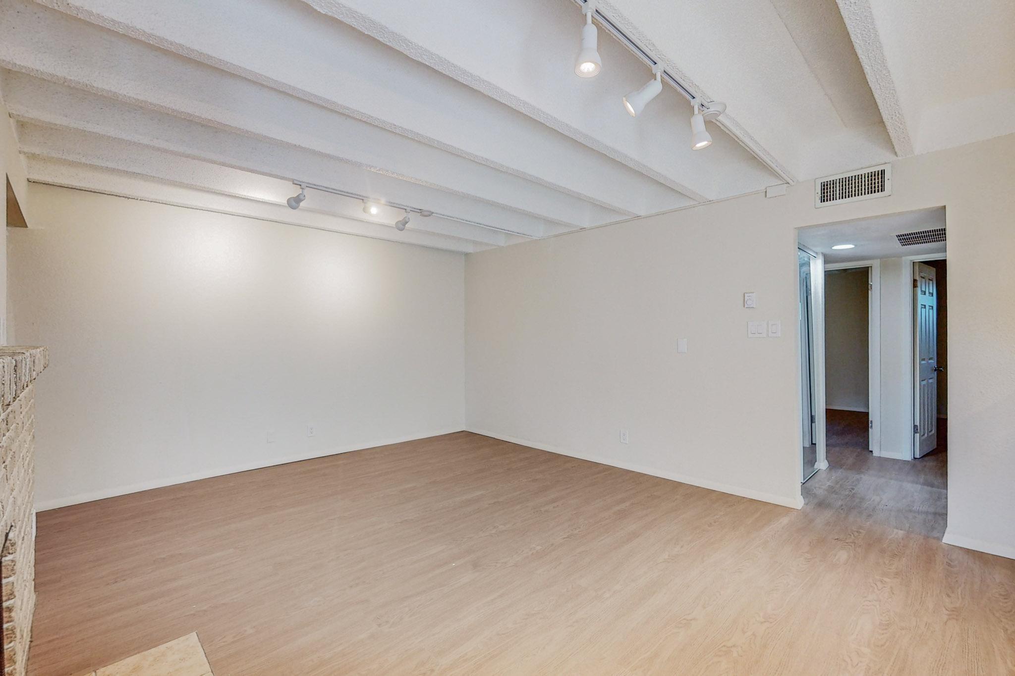 1100 Alvarado Drive SE 108