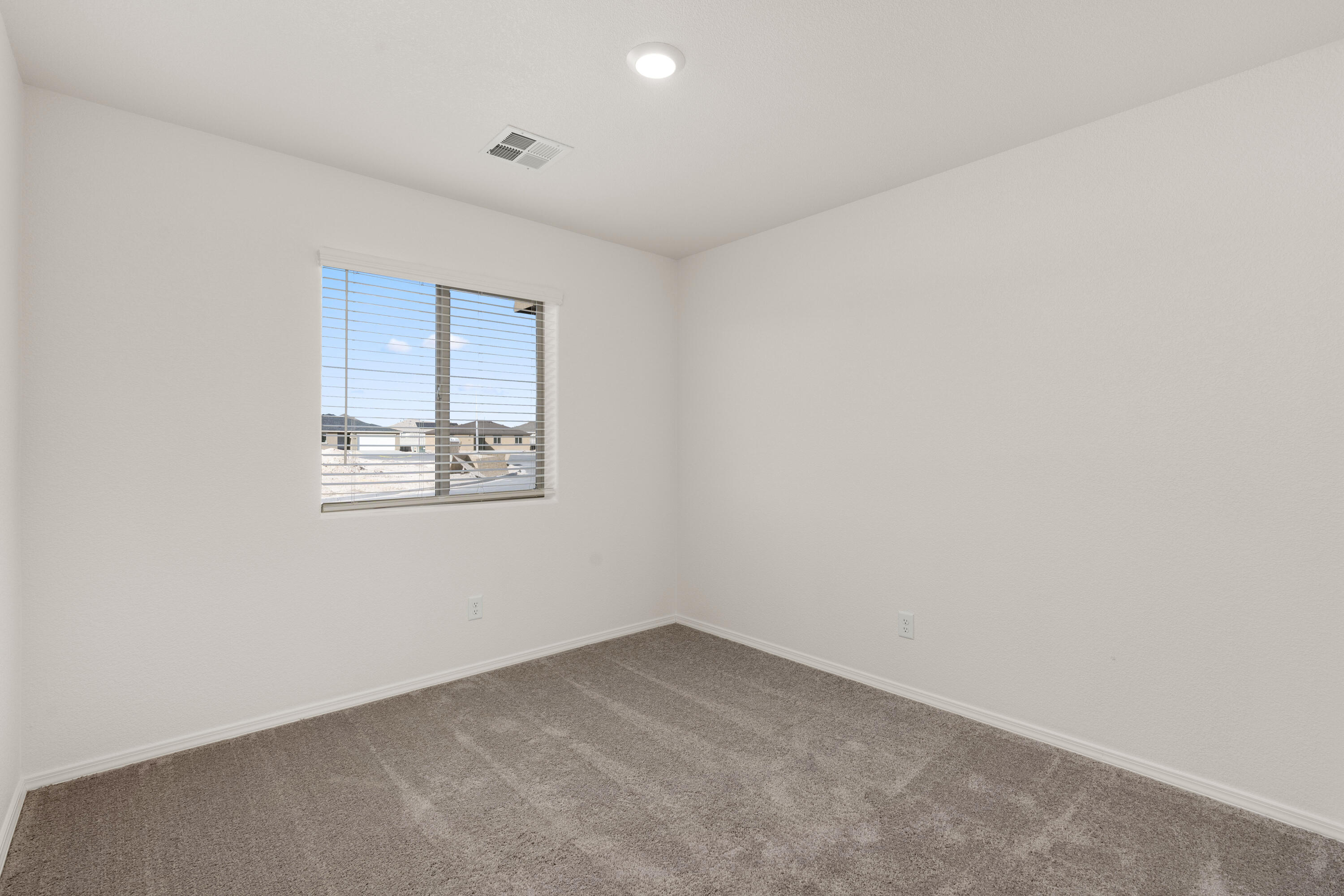 2611 Desi Loop