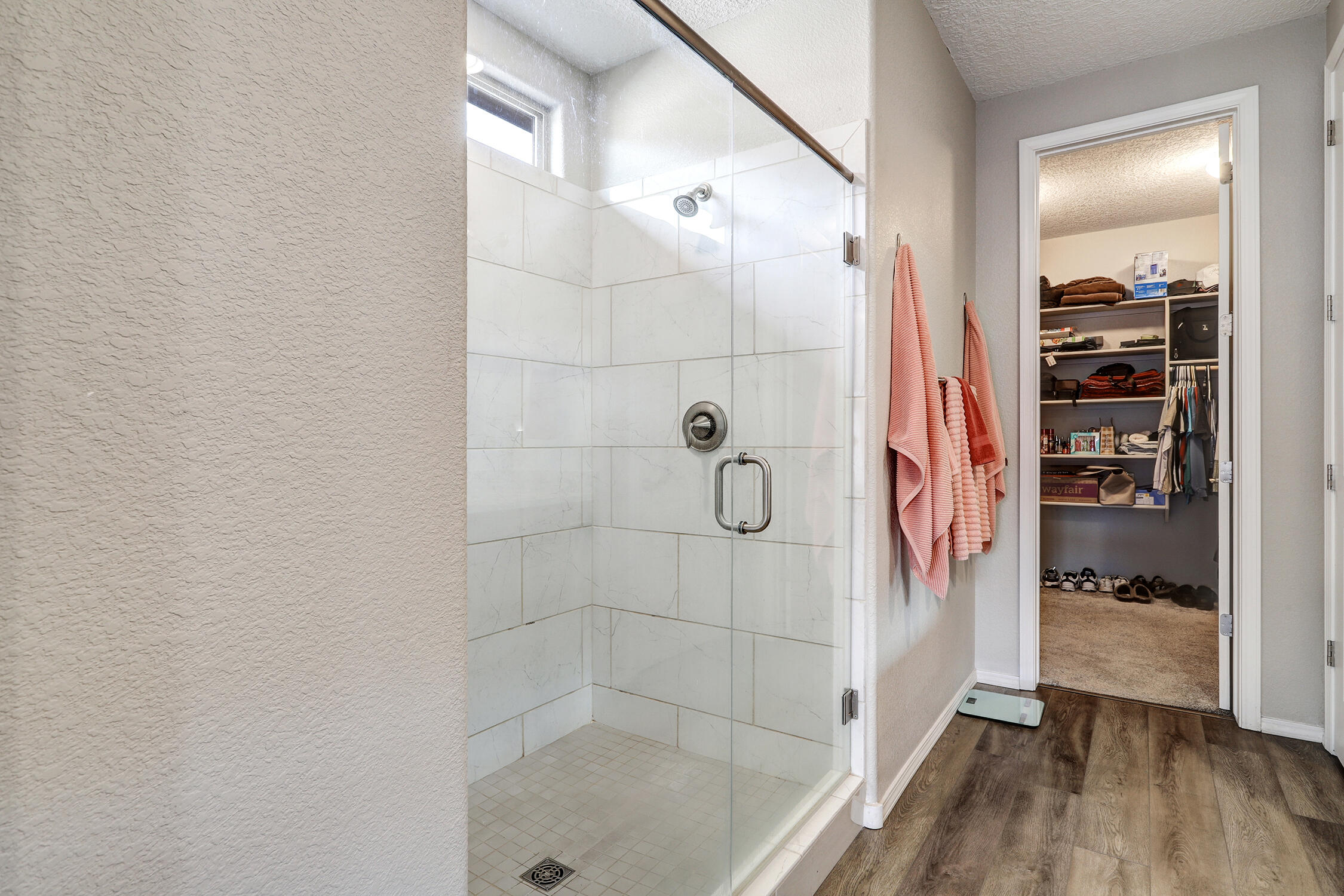 2928 Kings Canyon Loop NE