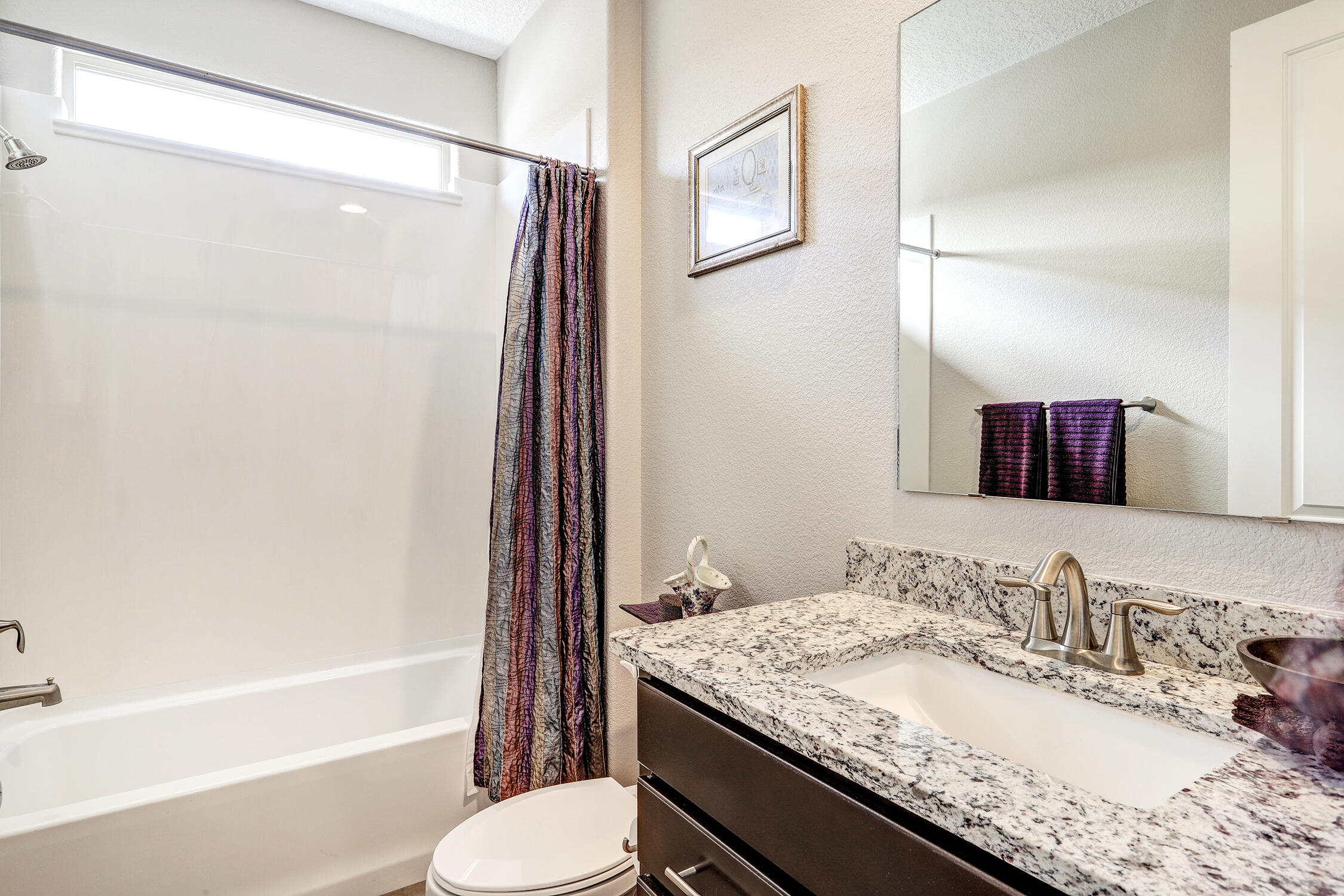 2928 Kings Canyon Loop NE