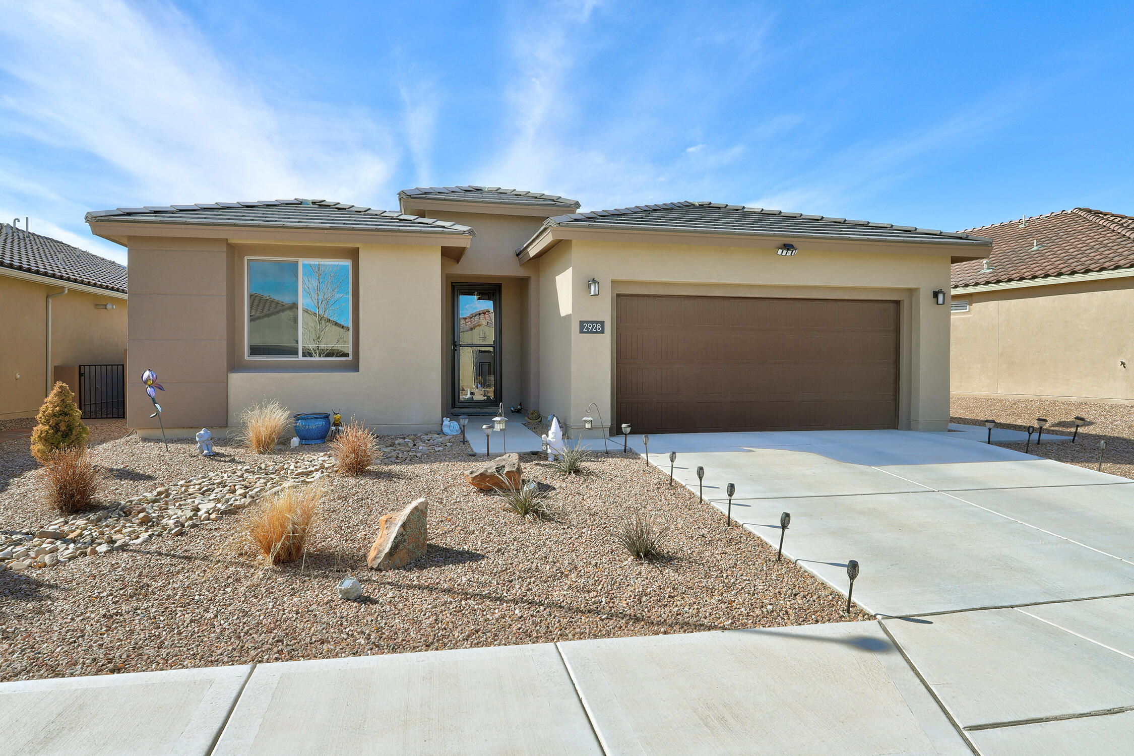 2928 Kings Canyon Loop NE