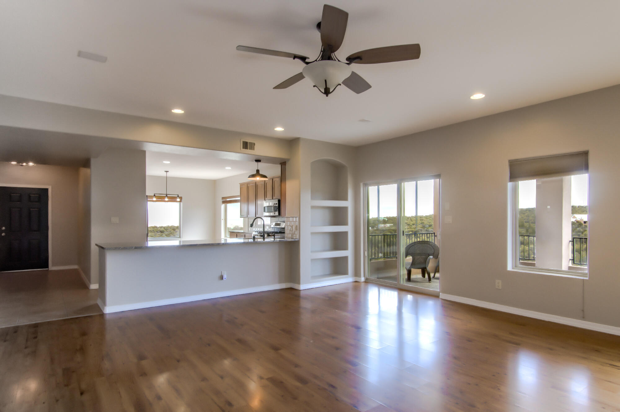 11 Estribor Court