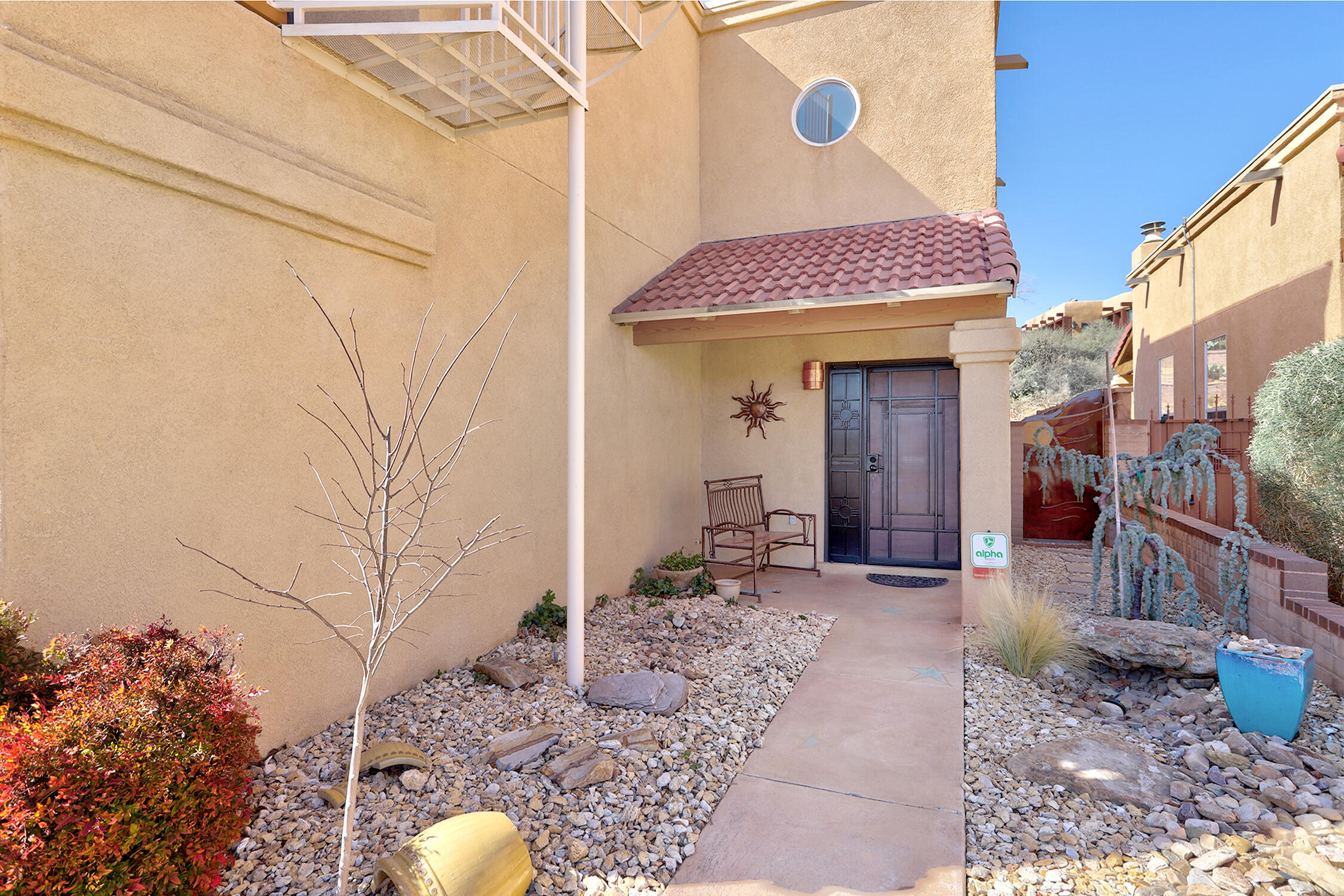 5411 La Colonia Drive NW