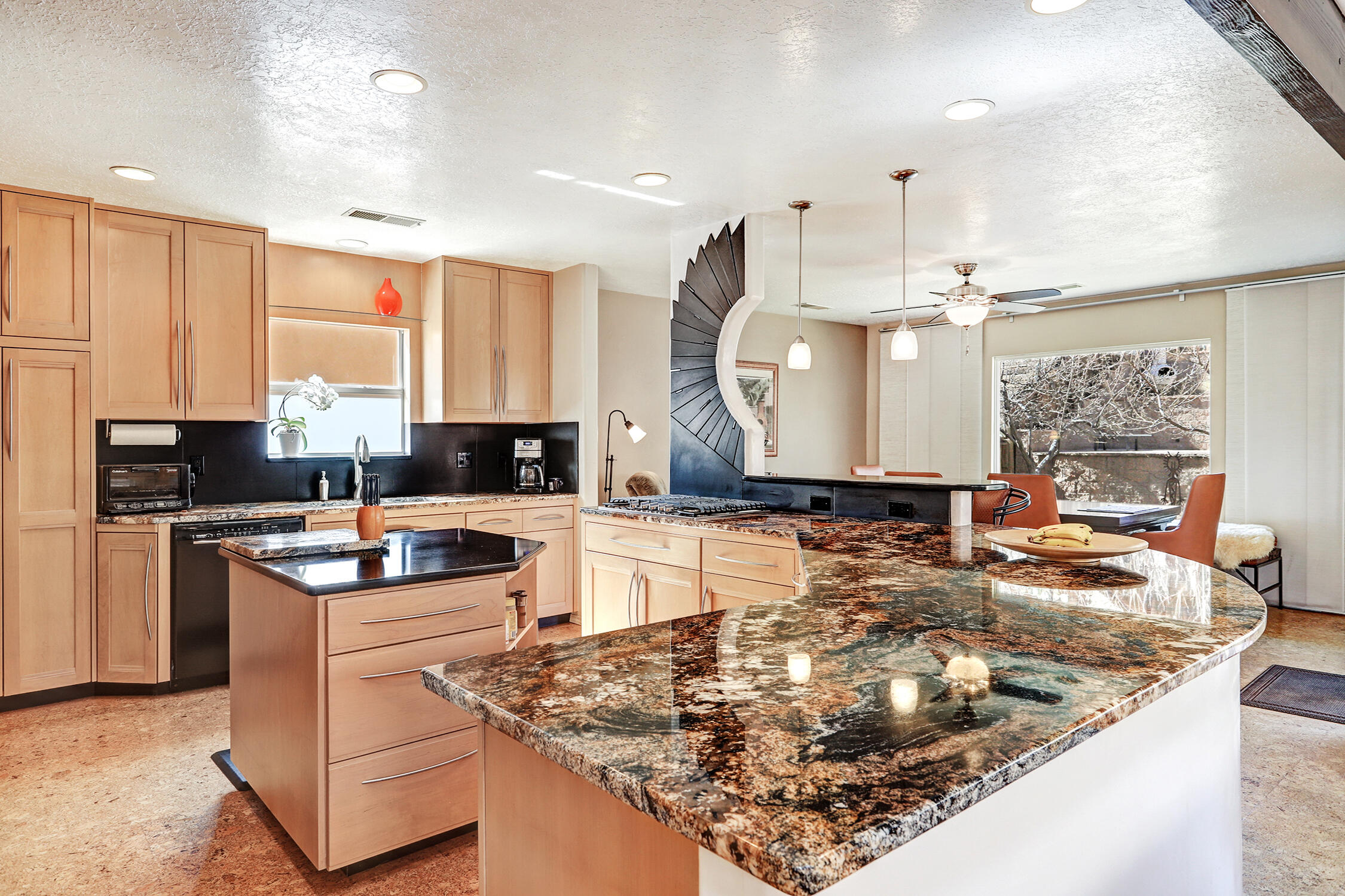 5411 La Colonia Drive NW