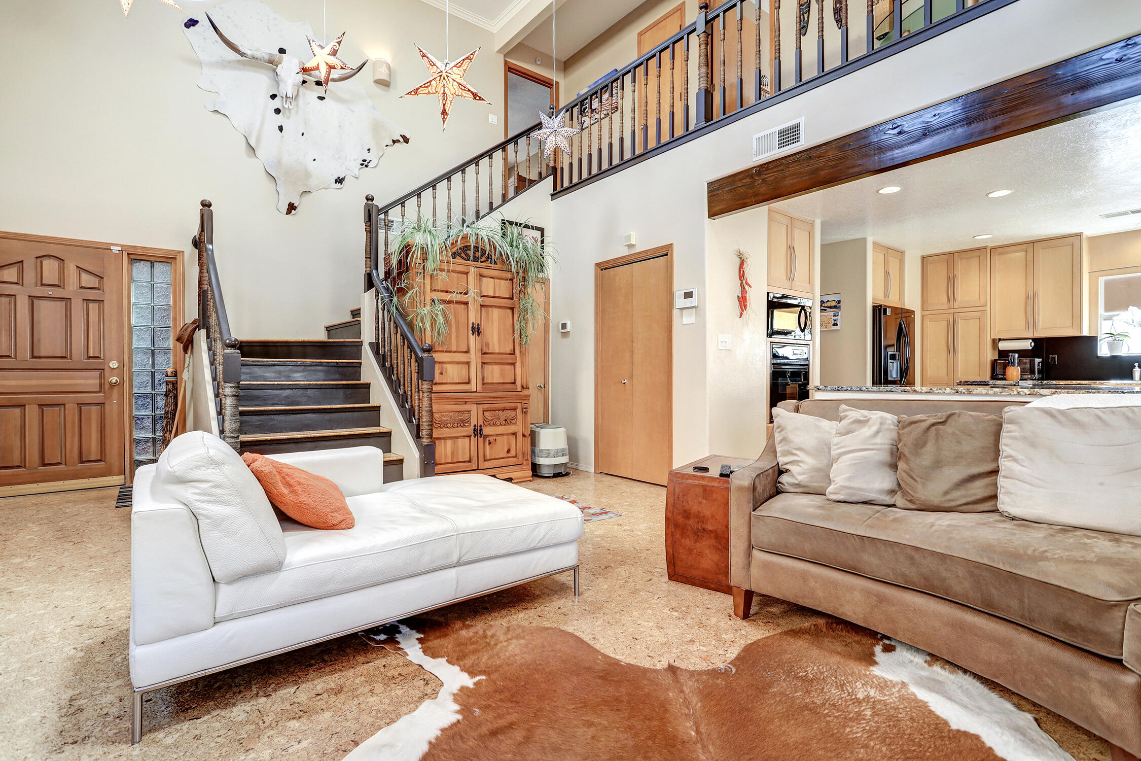 5411 La Colonia Drive NW