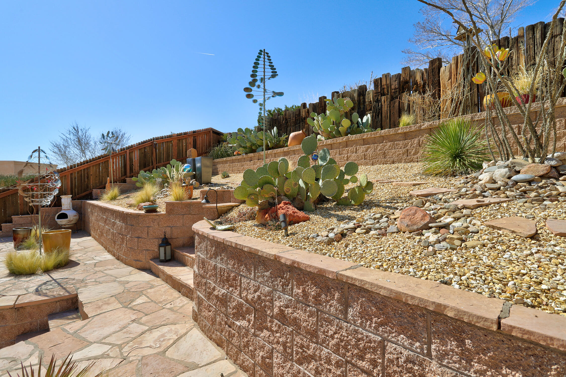 5411 La Colonia Drive NW