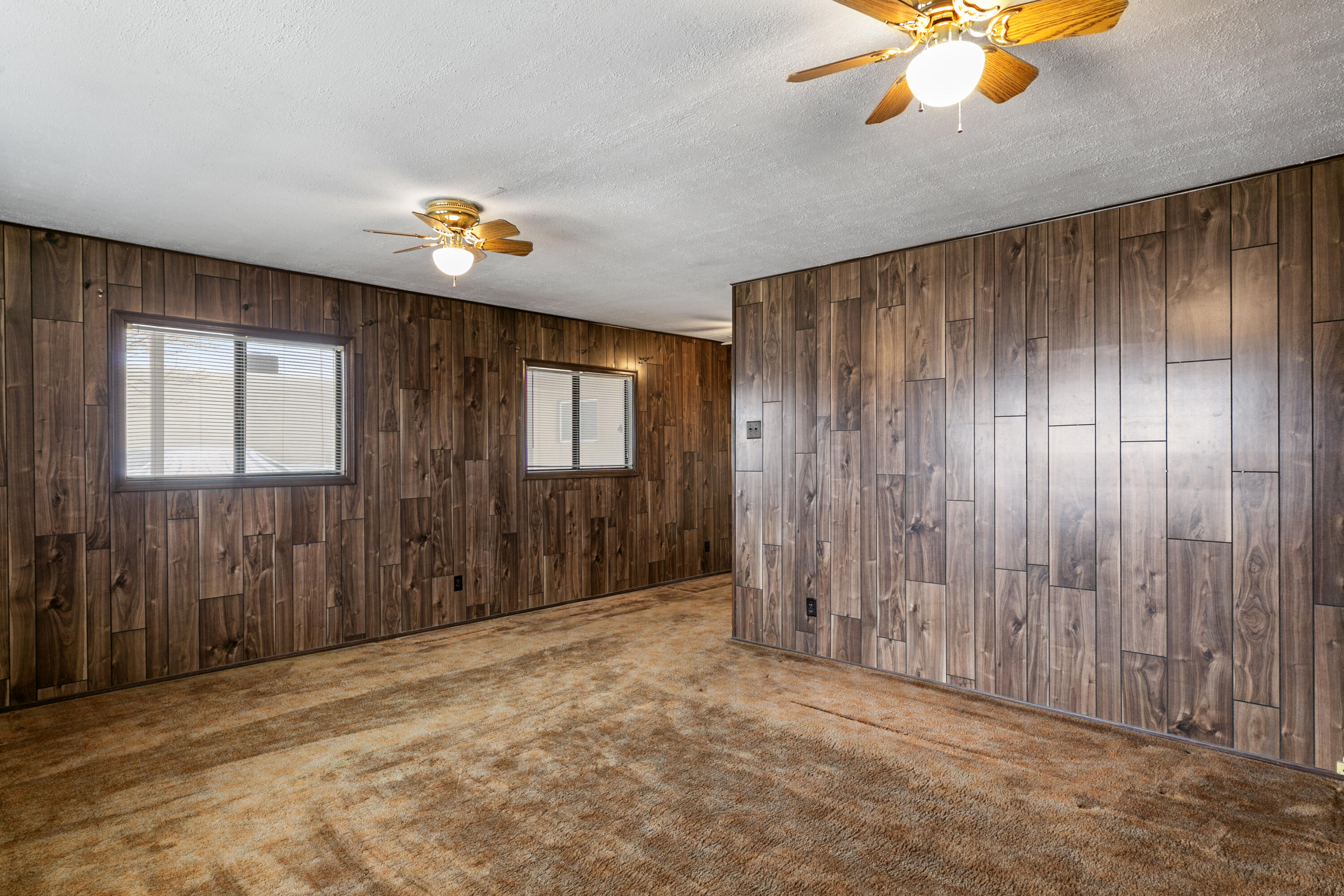 4512 Delamar Avenue NE