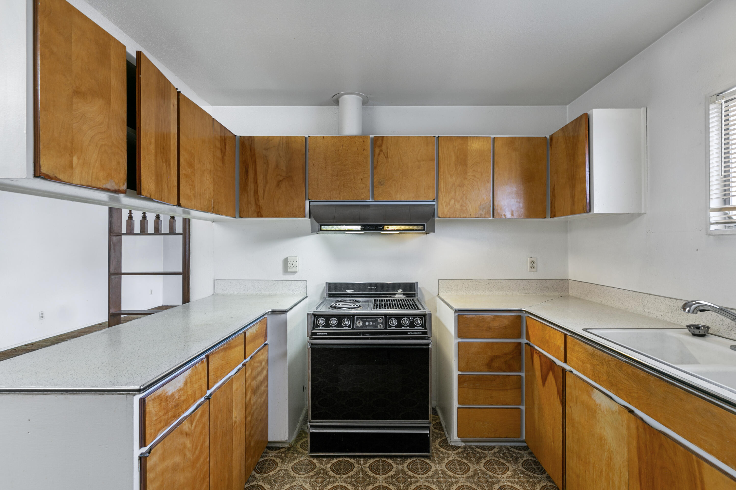 4512 Delamar Avenue NE