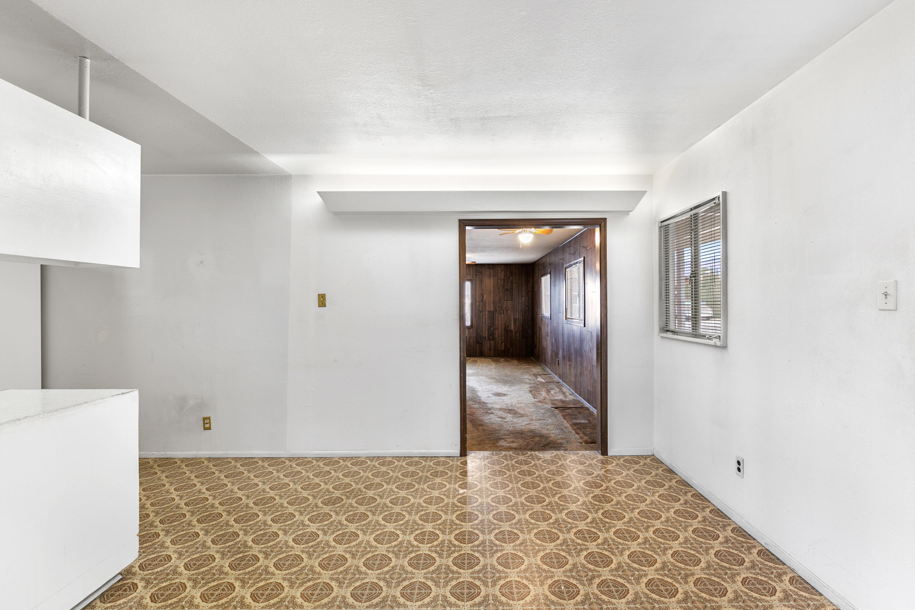 4512 Delamar Avenue NE