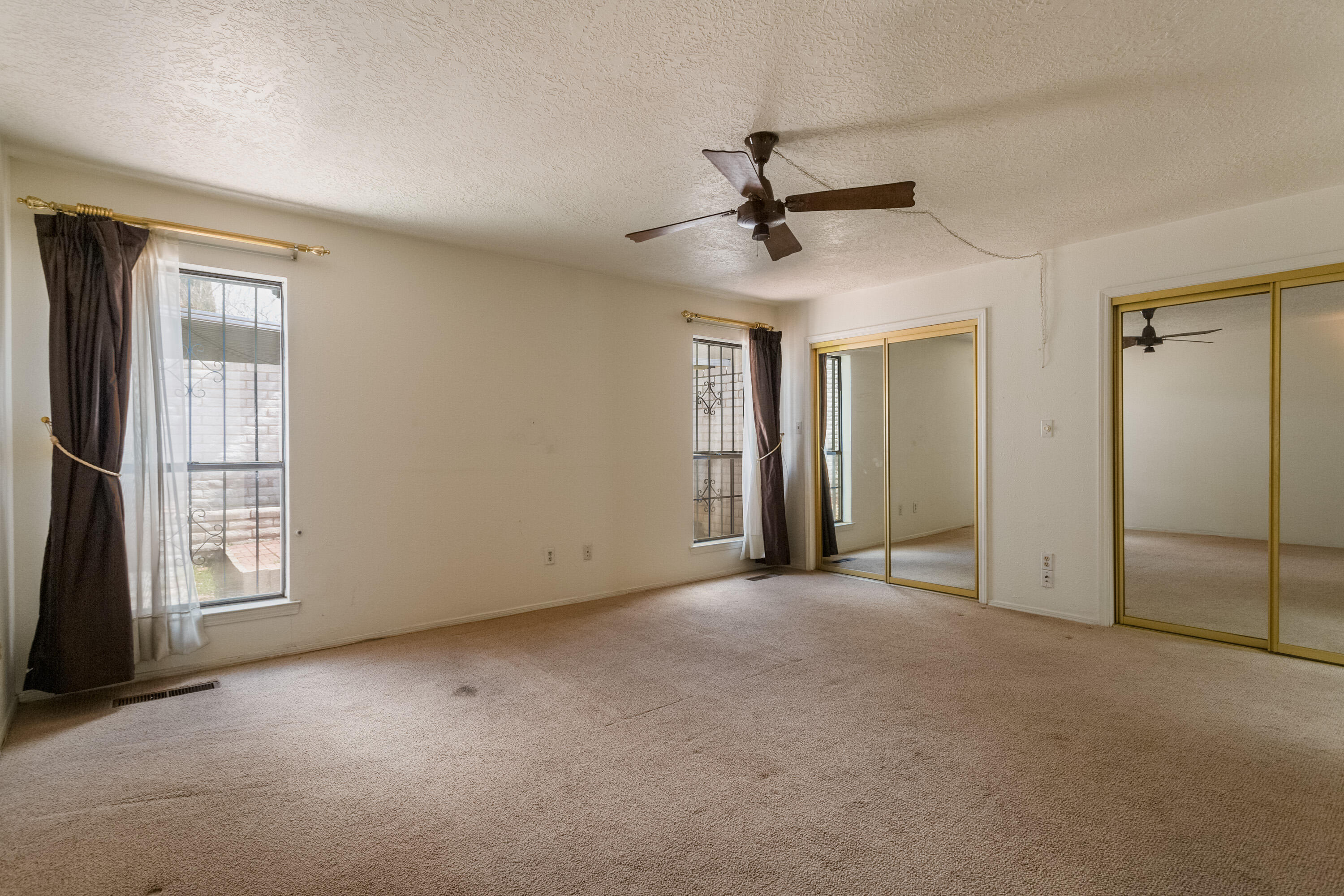 3020 Jardin Plaza NE