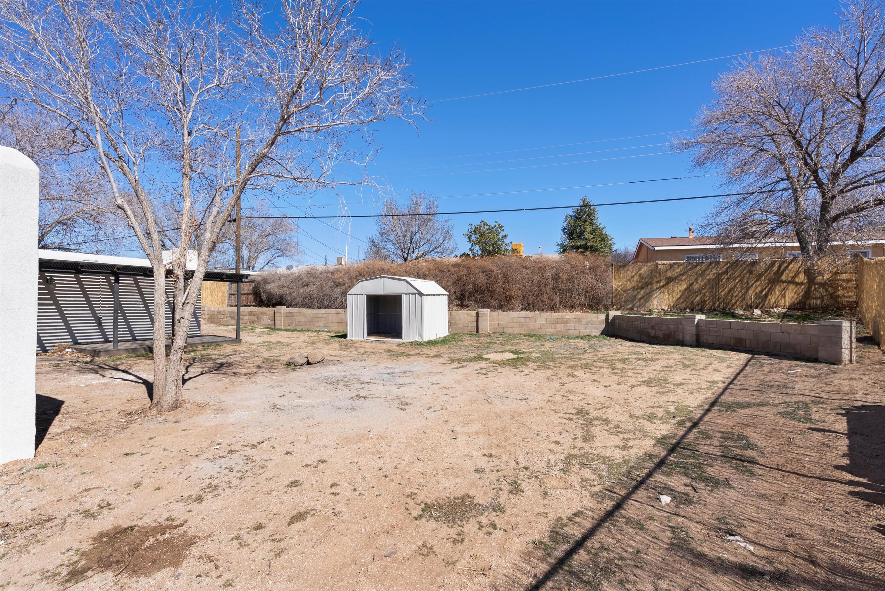 11205 Morris Pl NE