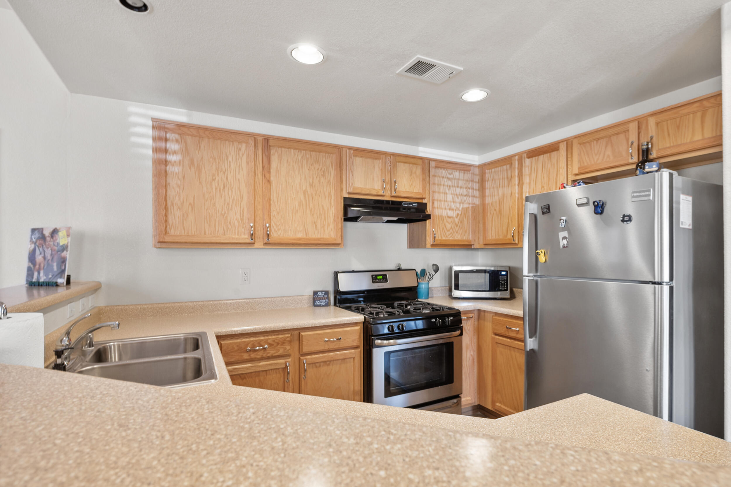 6800 Vista Del Norte Road NE 114