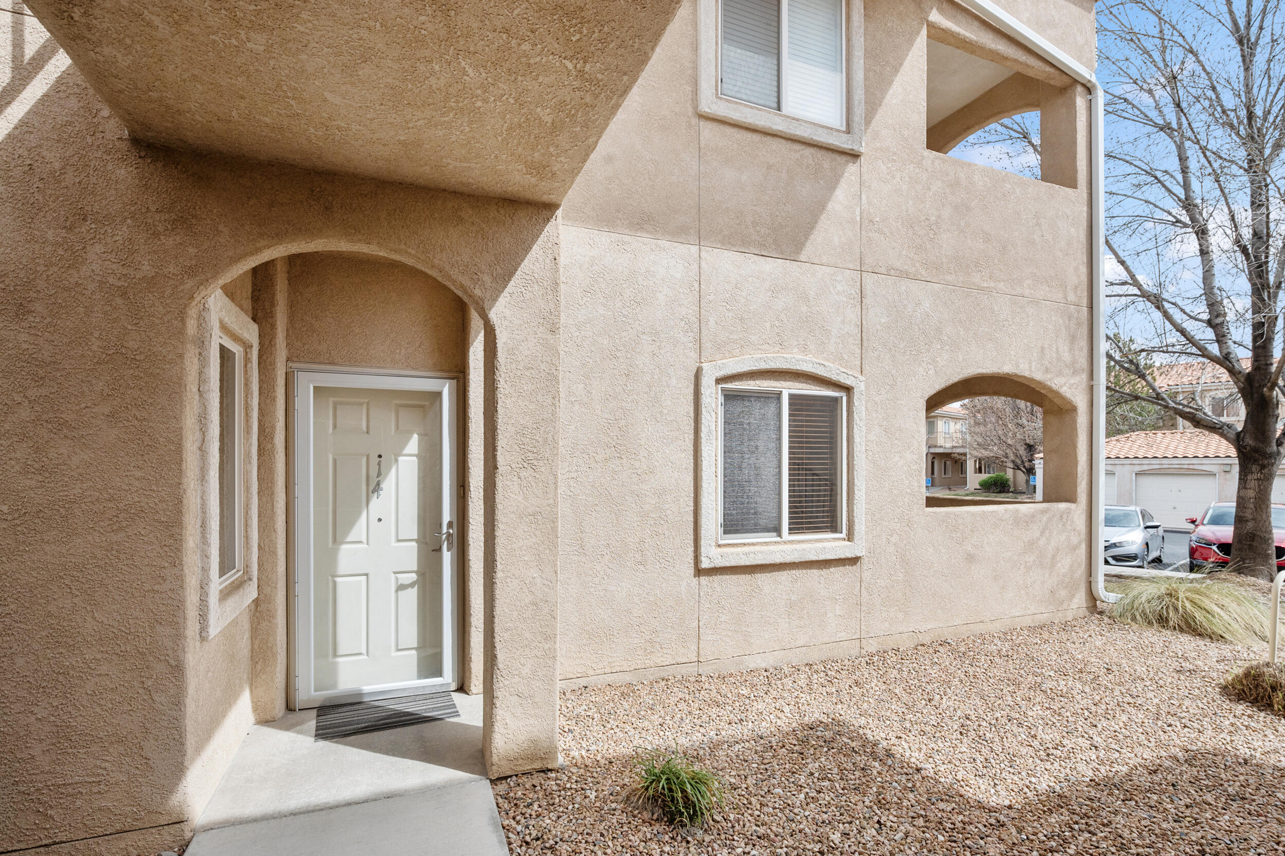 6800 Vista Del Norte Road NE 114