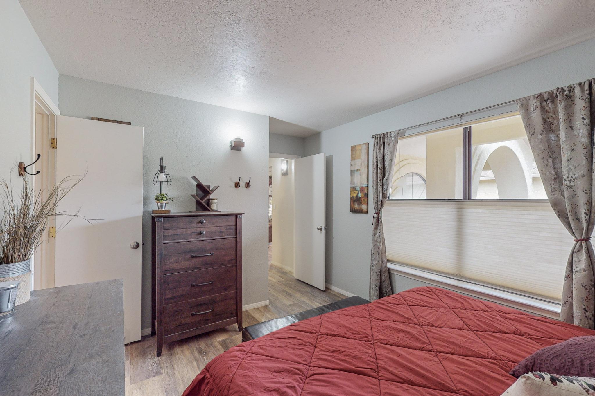 509 Seward Park Avenue NE