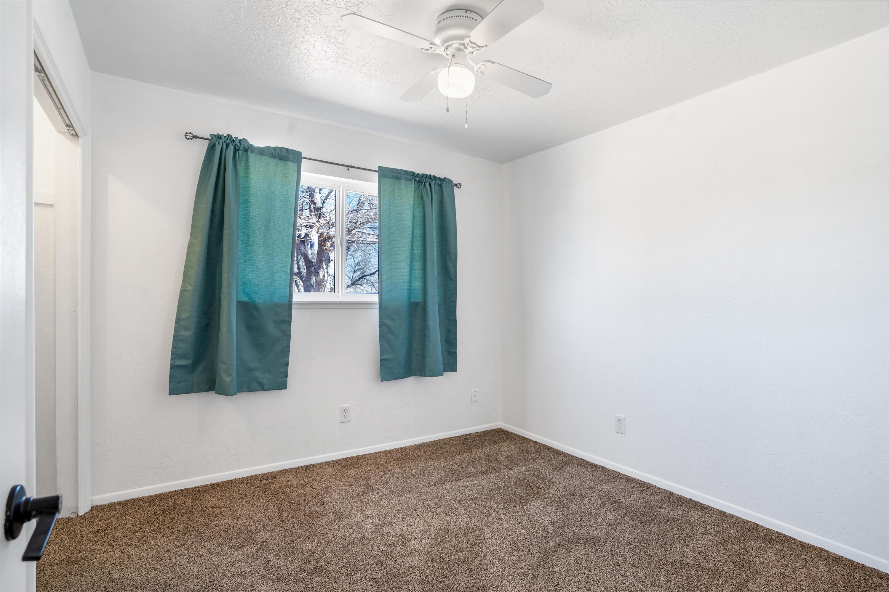 5717 Ave La Mirada NW