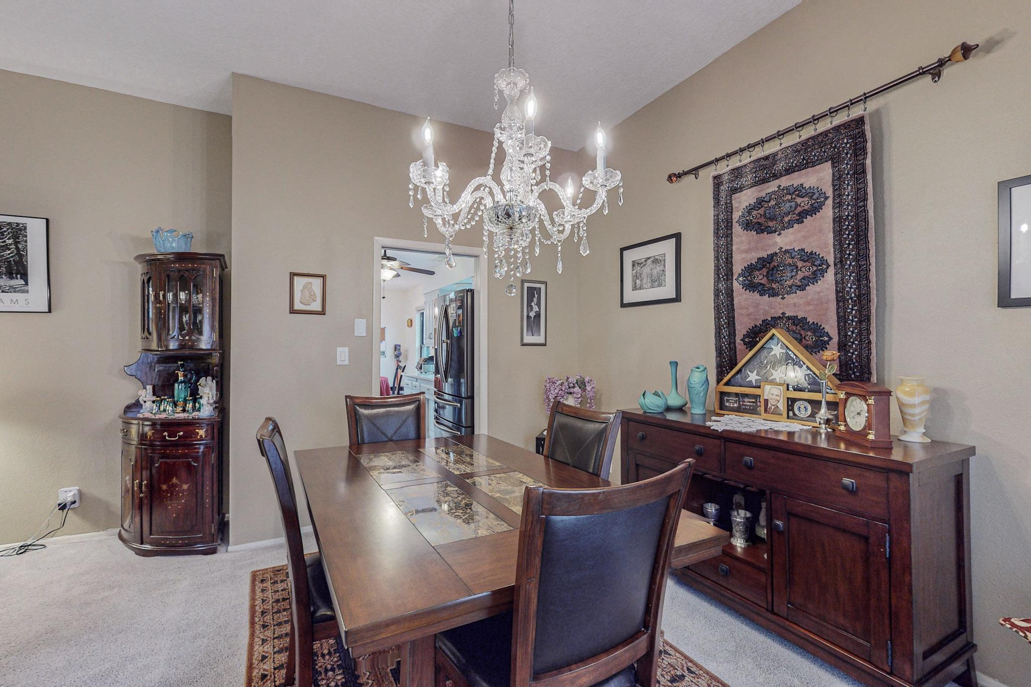 6212 Rio Hondo Drive NE