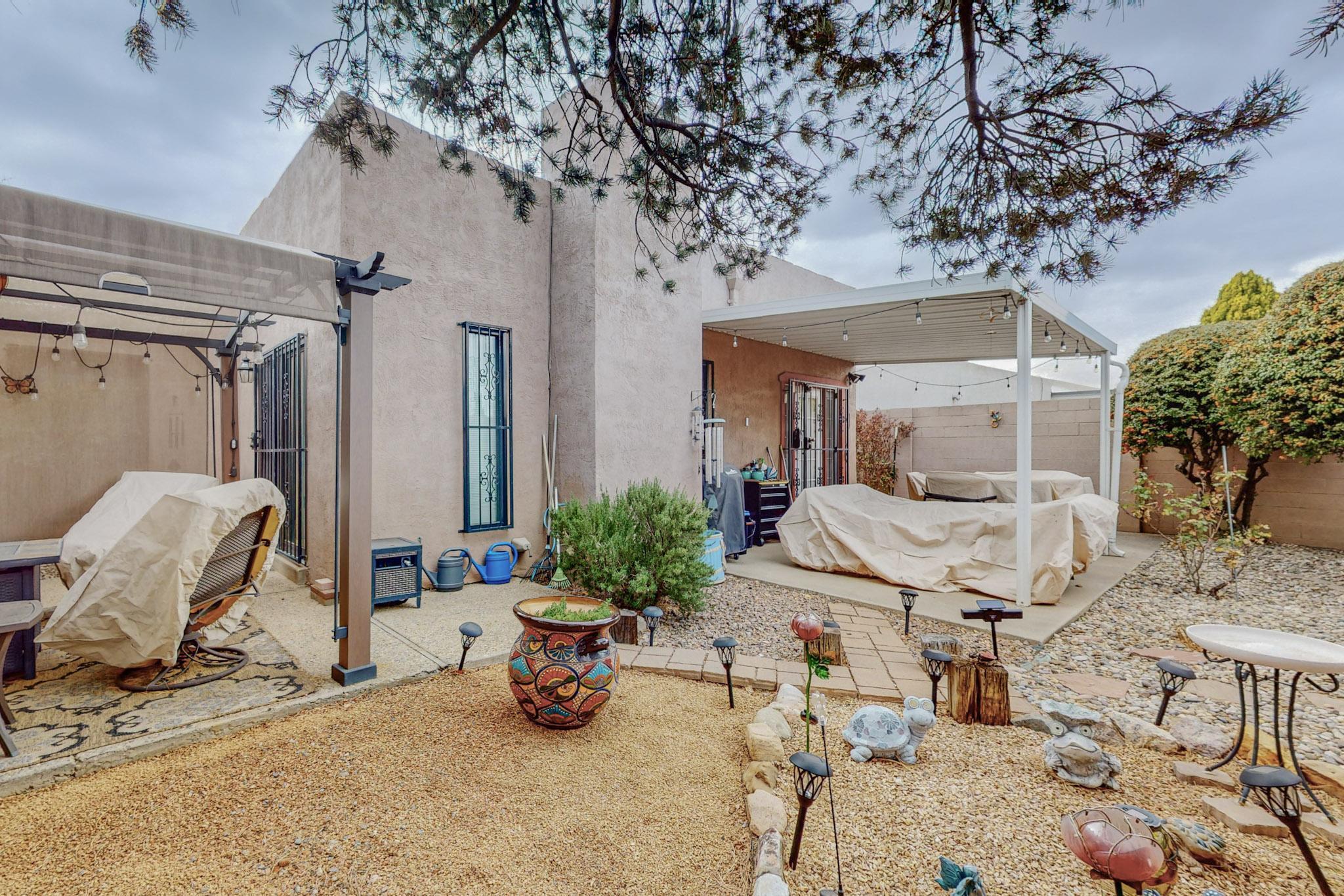 6212 Rio Hondo Drive NE