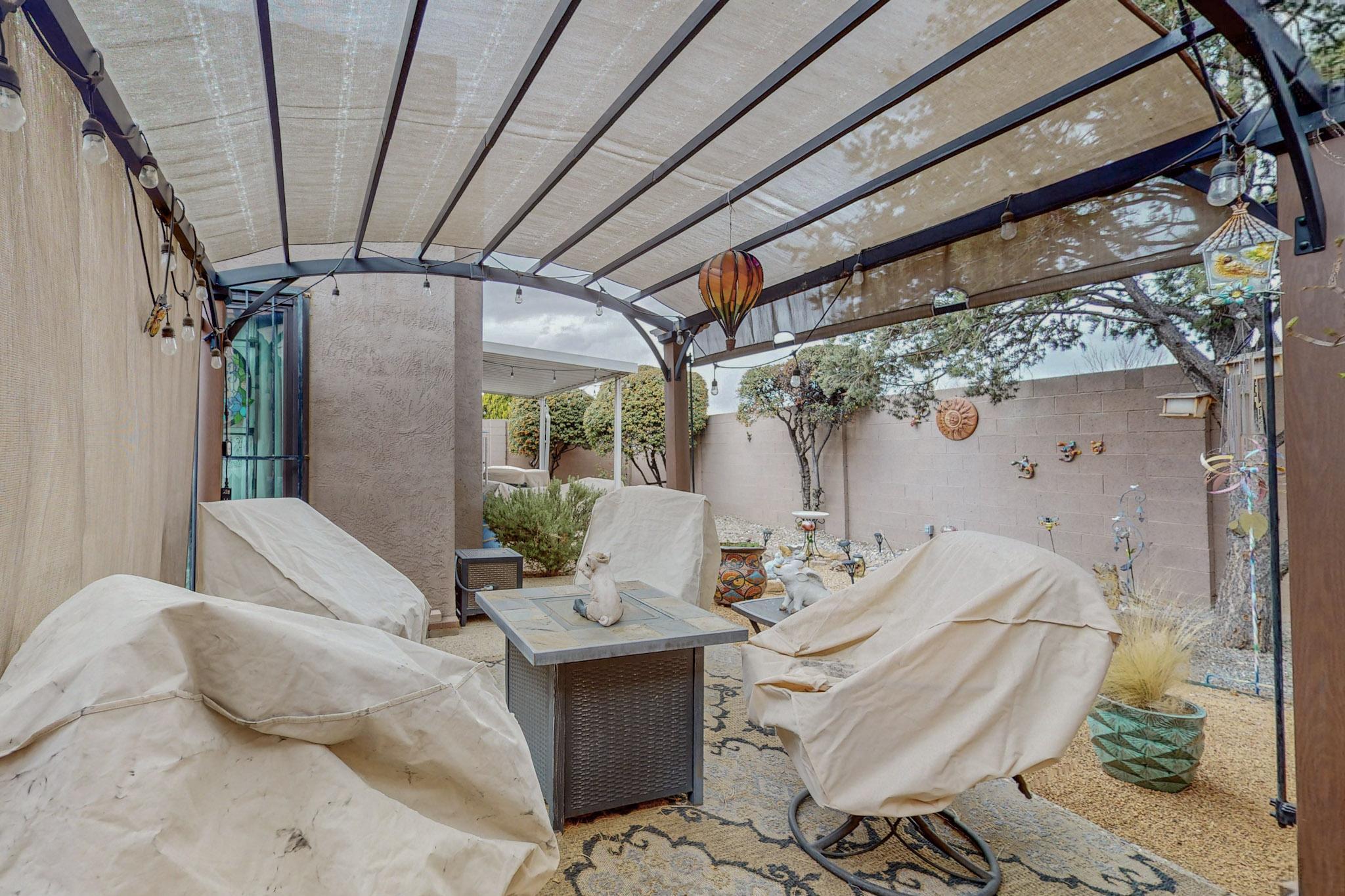 6212 Rio Hondo Drive NE