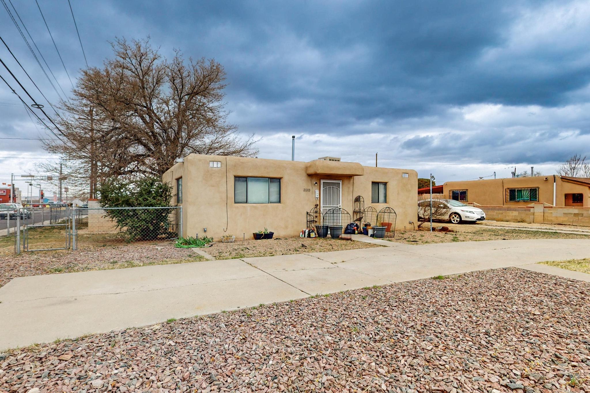 2803 Hermosa Drive NE
