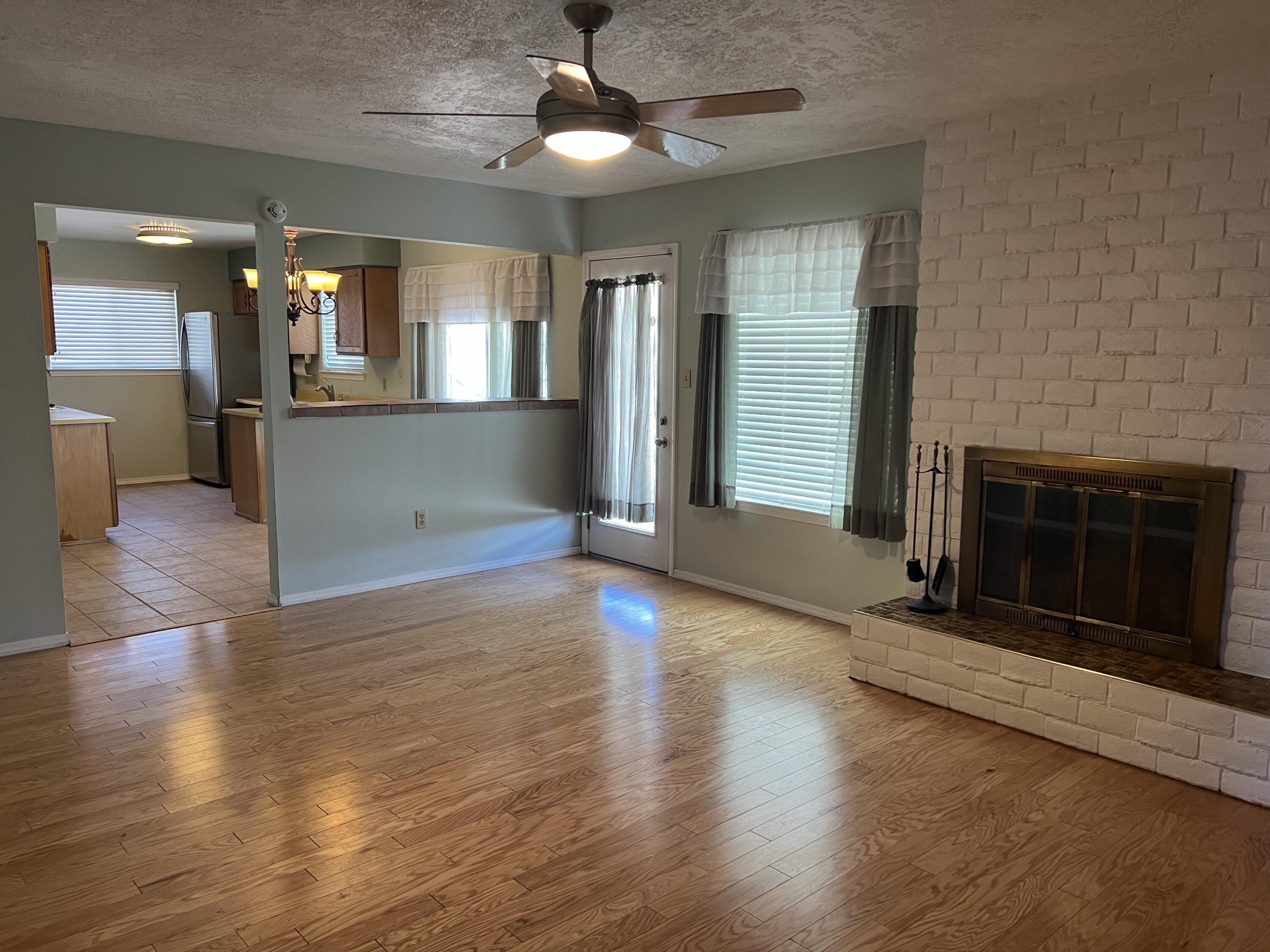 4504 Shiloh Place NE