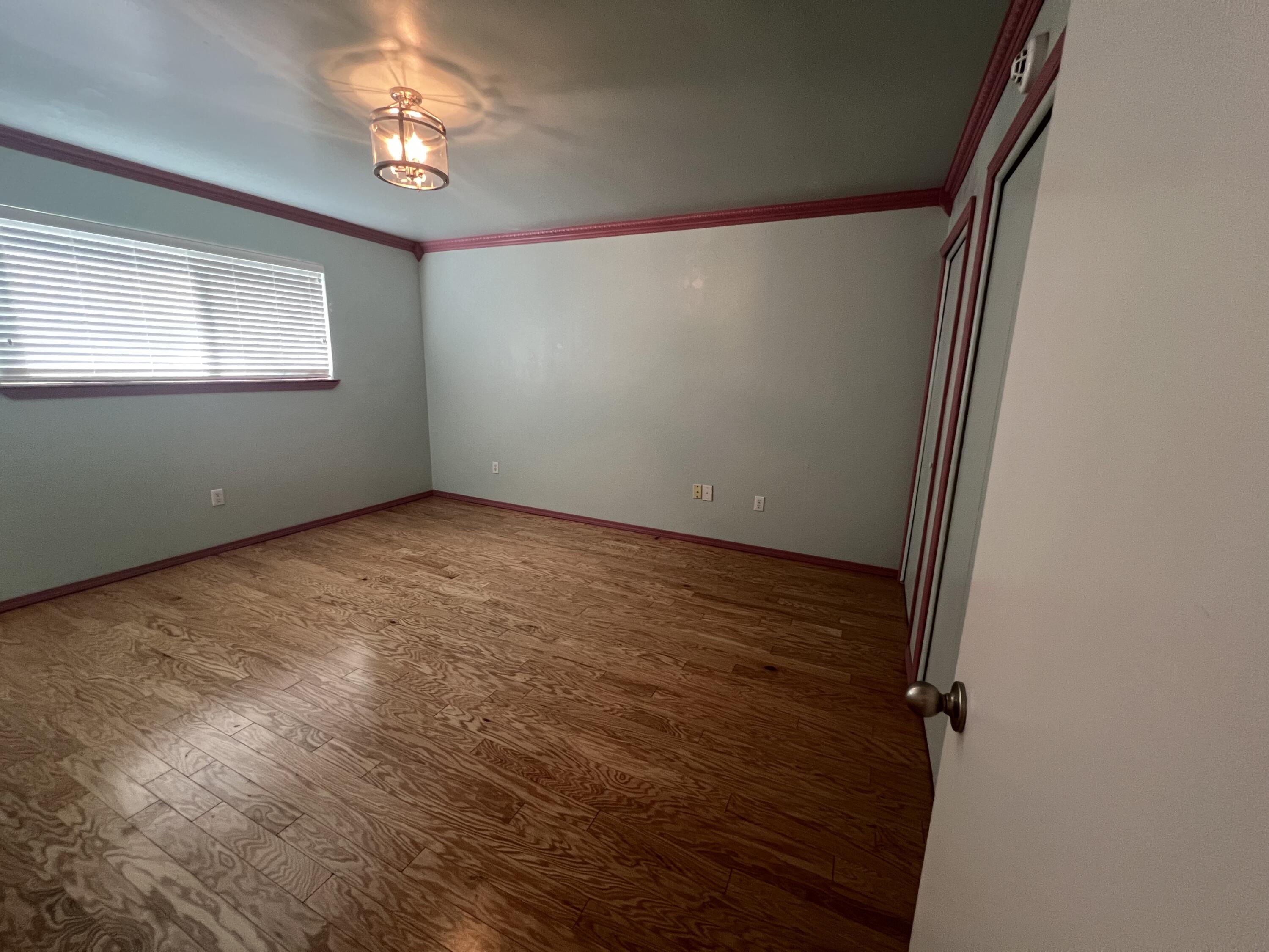 4504 Shiloh Place NE