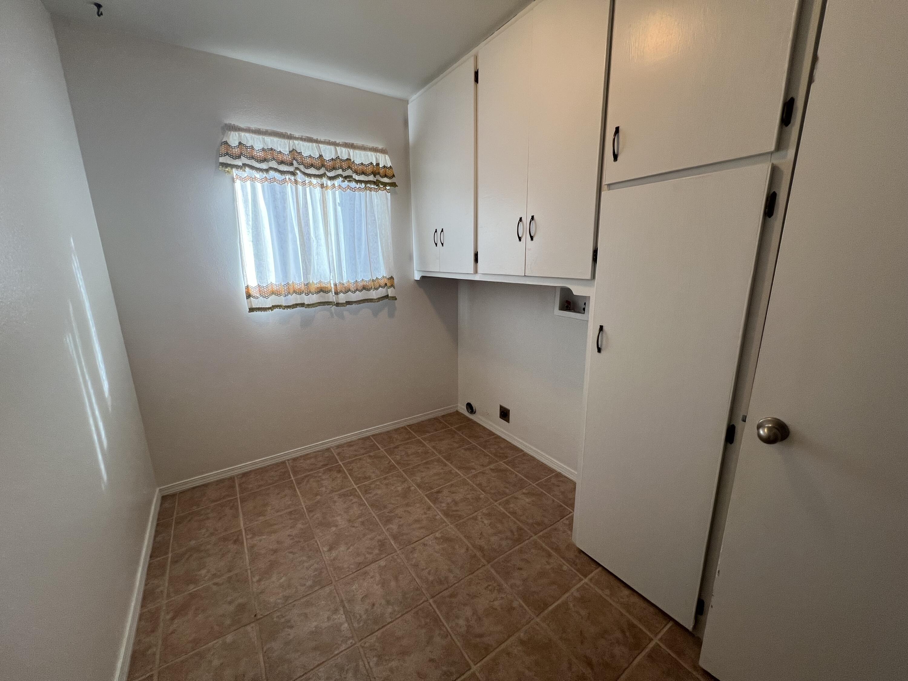 4504 Shiloh Place NE