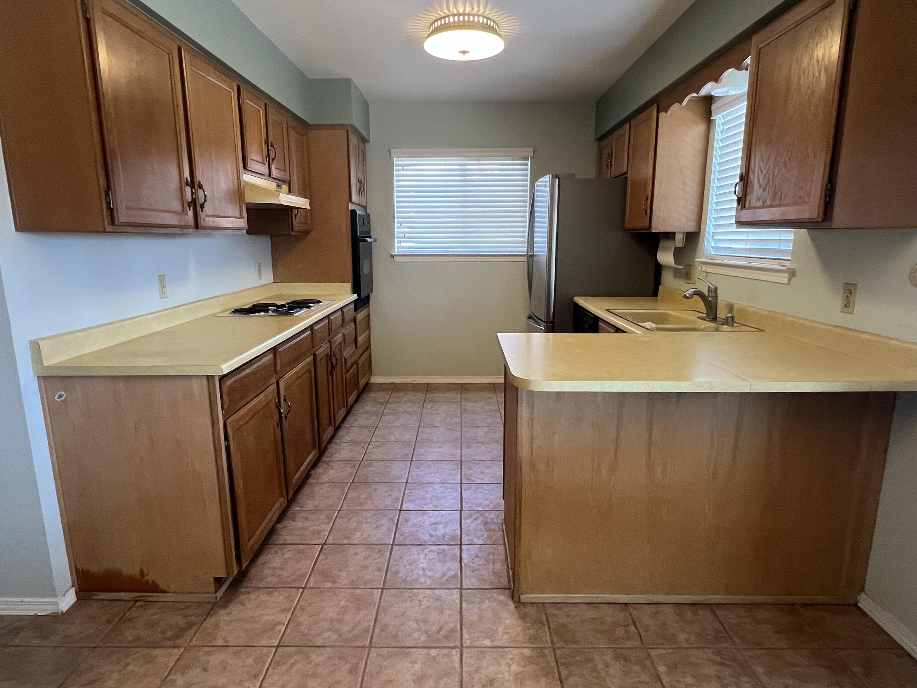 4504 Shiloh Place NE