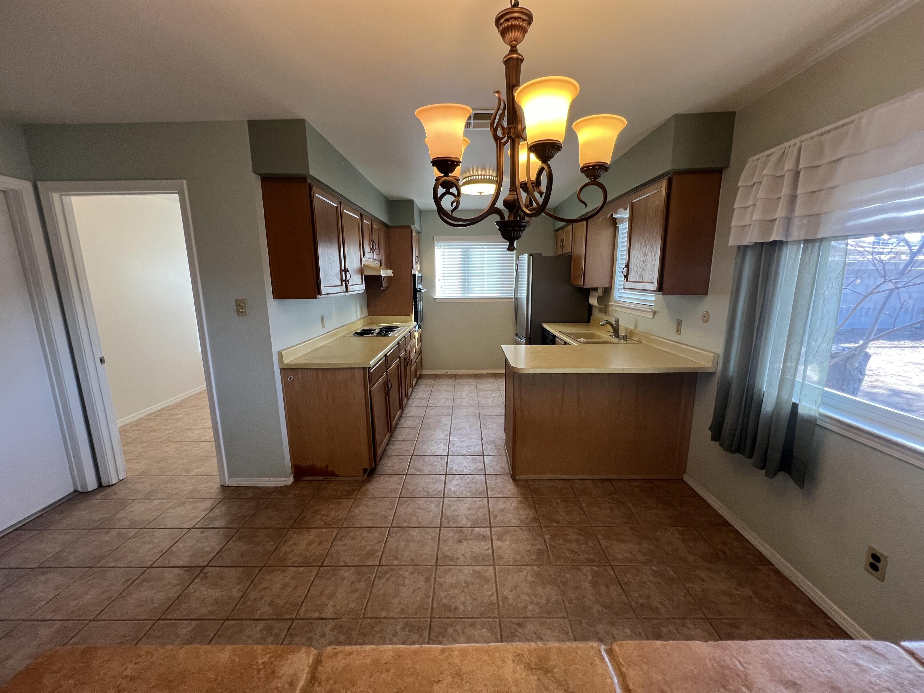 4504 Shiloh Place NE